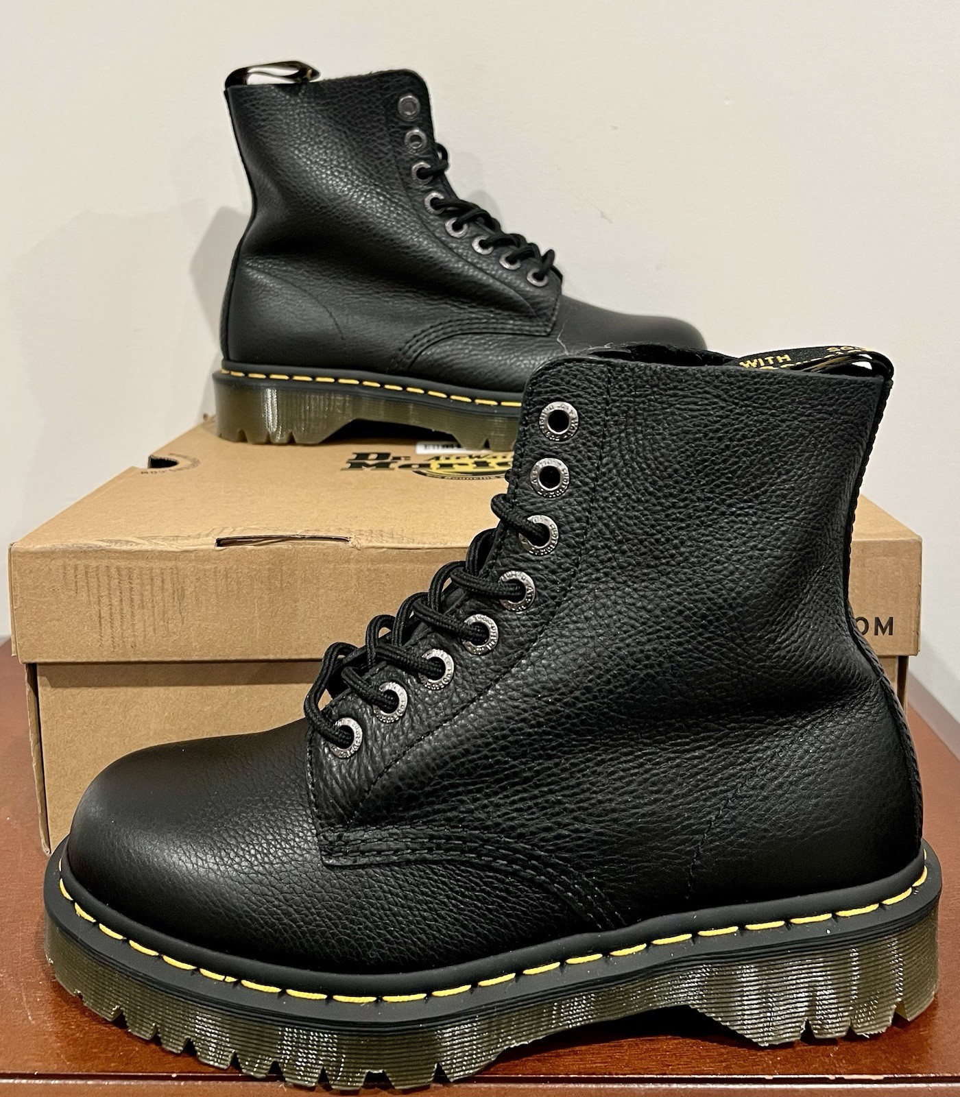 Doc Martens 1460 Pascal Bex Blk Leather Boots Womens Size 10 Men’s Size 9, NWOB