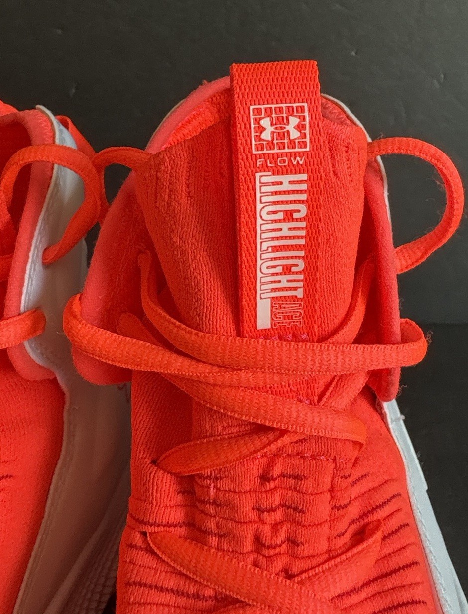 Under Armour Highlight Ace Women 3027083-101 Flow Orange Volleyball Shoes Size 7