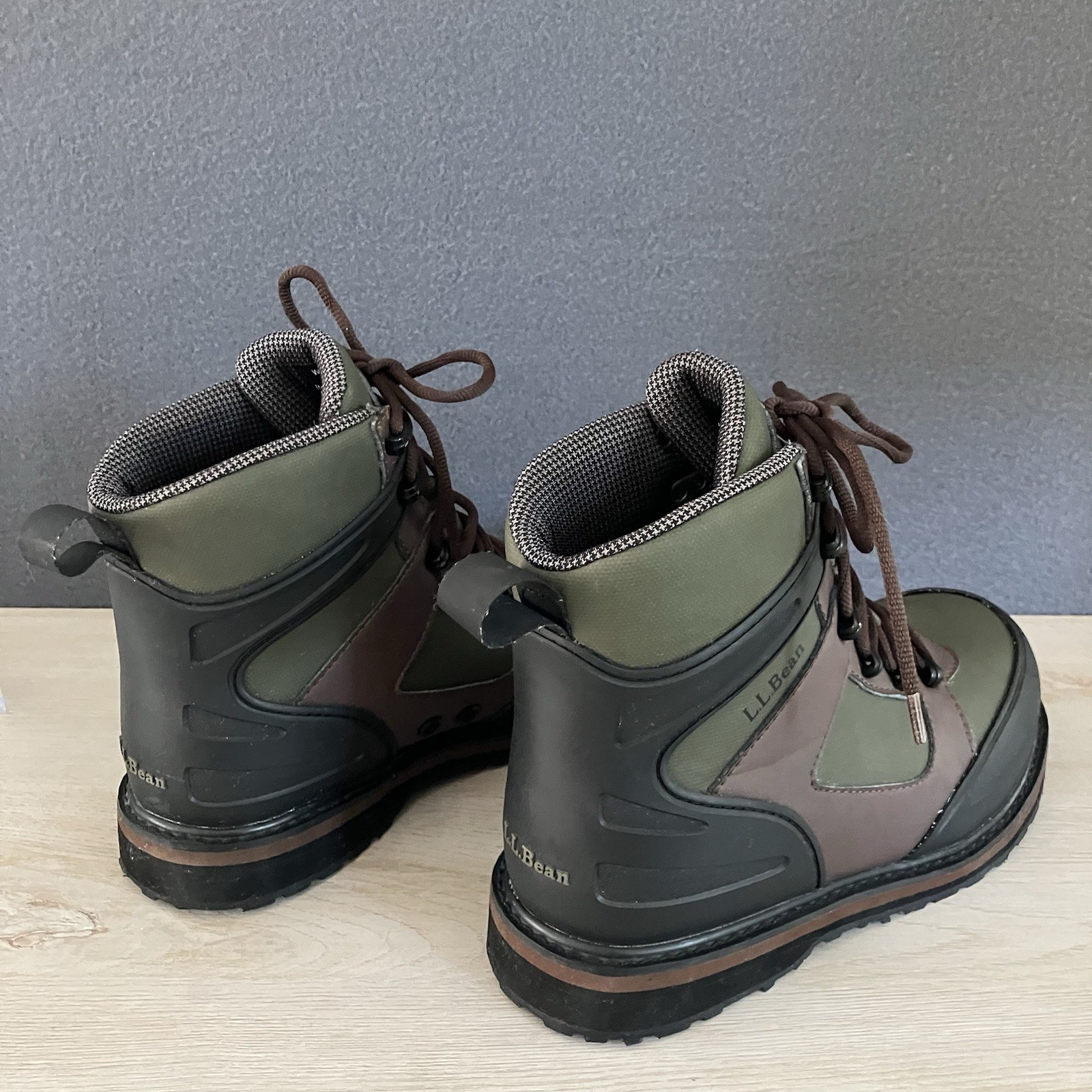 LL Bean Womens 6 Wide Wading Fishing Boots Waterproof River Studded EVA Foam