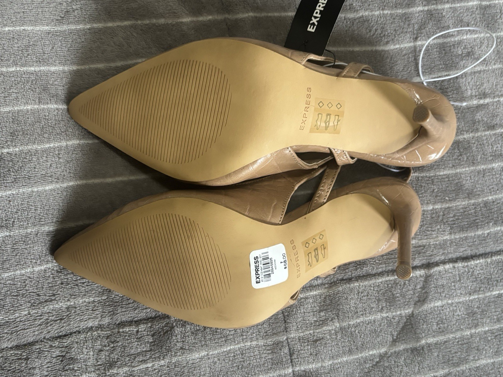 Express Women’s Beige Animal Print Pointed Toe Slingback Stiletto Heels 7