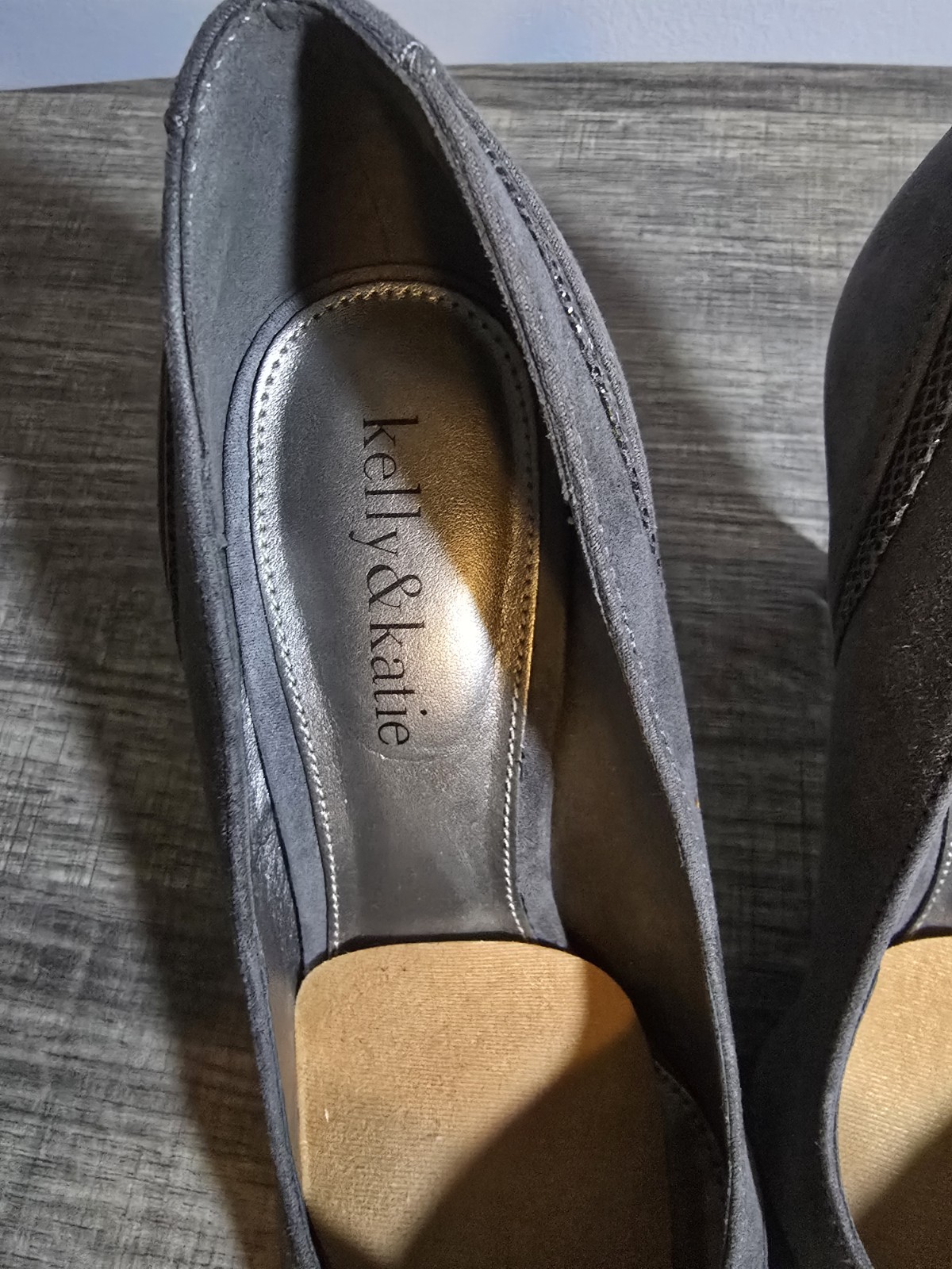 Kelly and Katie Women’s Gray Stiletto Heels Size 7