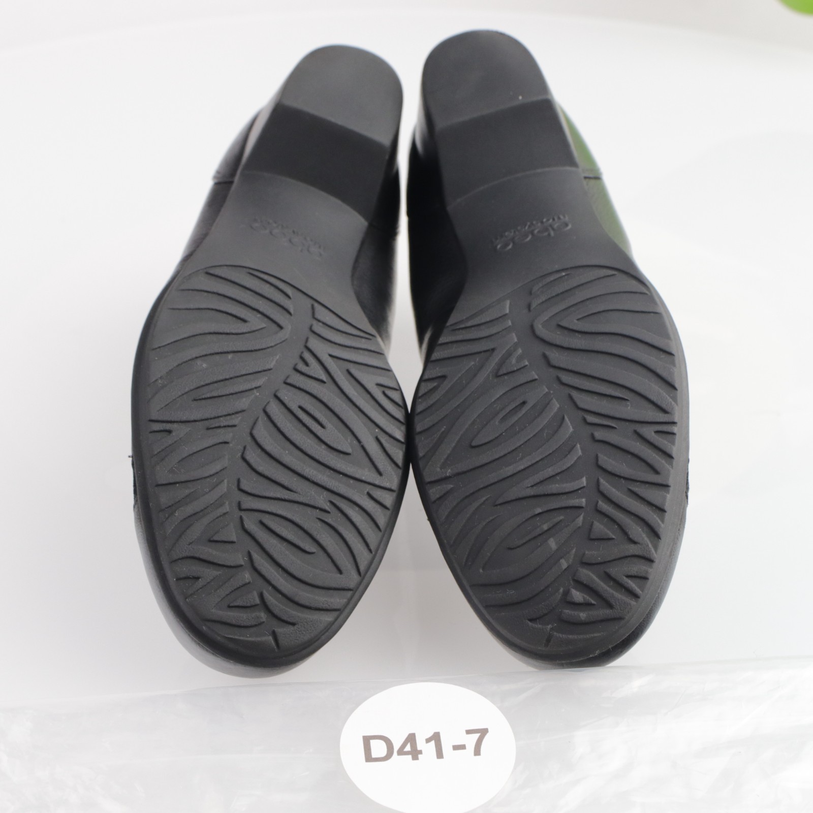 Abeo Womens Mia Pump Size 9.5 N Black Leather Low Heel Comfy Work Arch Support