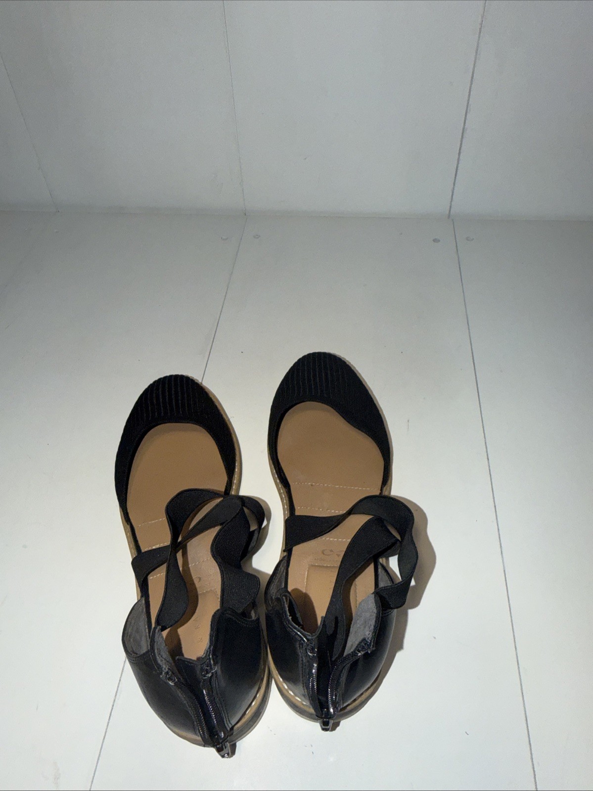 Kelly & Katie Autumn Black Ankle Strap Back Zip Flats Size [10.5 o 11]