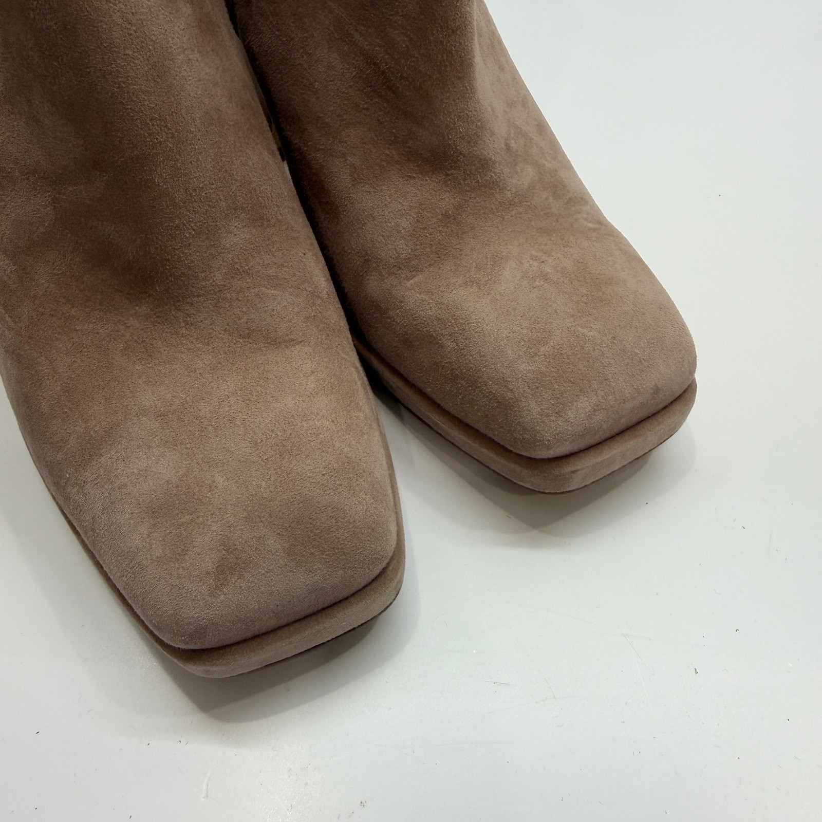 $180 Sam Edelman Taupe Heeled Platform Jaye Boots 8.5 in Cashmere Suede Color