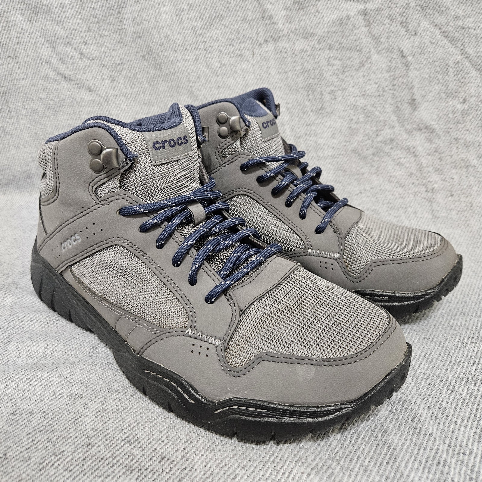 CROCS LiteRide Pacer Size M8/W10 Gray Lace Up Sneakers Shoes 204687