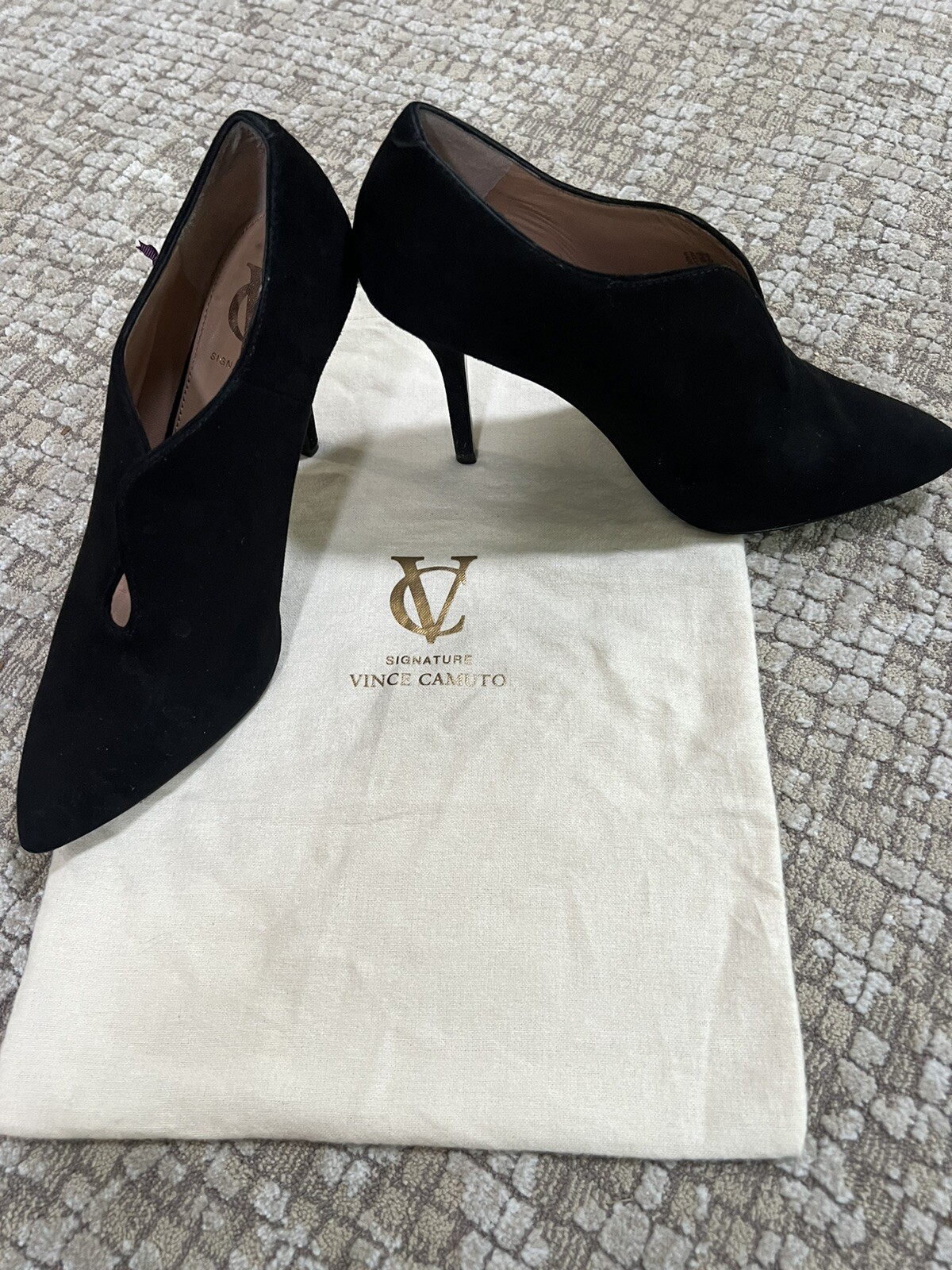 Vince Camuto
