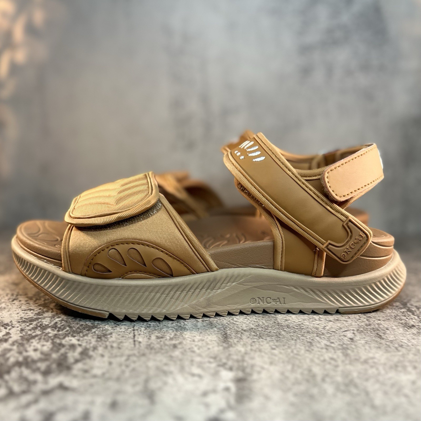 ONCAI Women’s Comfort Platform Walking Hiking Sandals – US Size 8 – MSRP $55.99