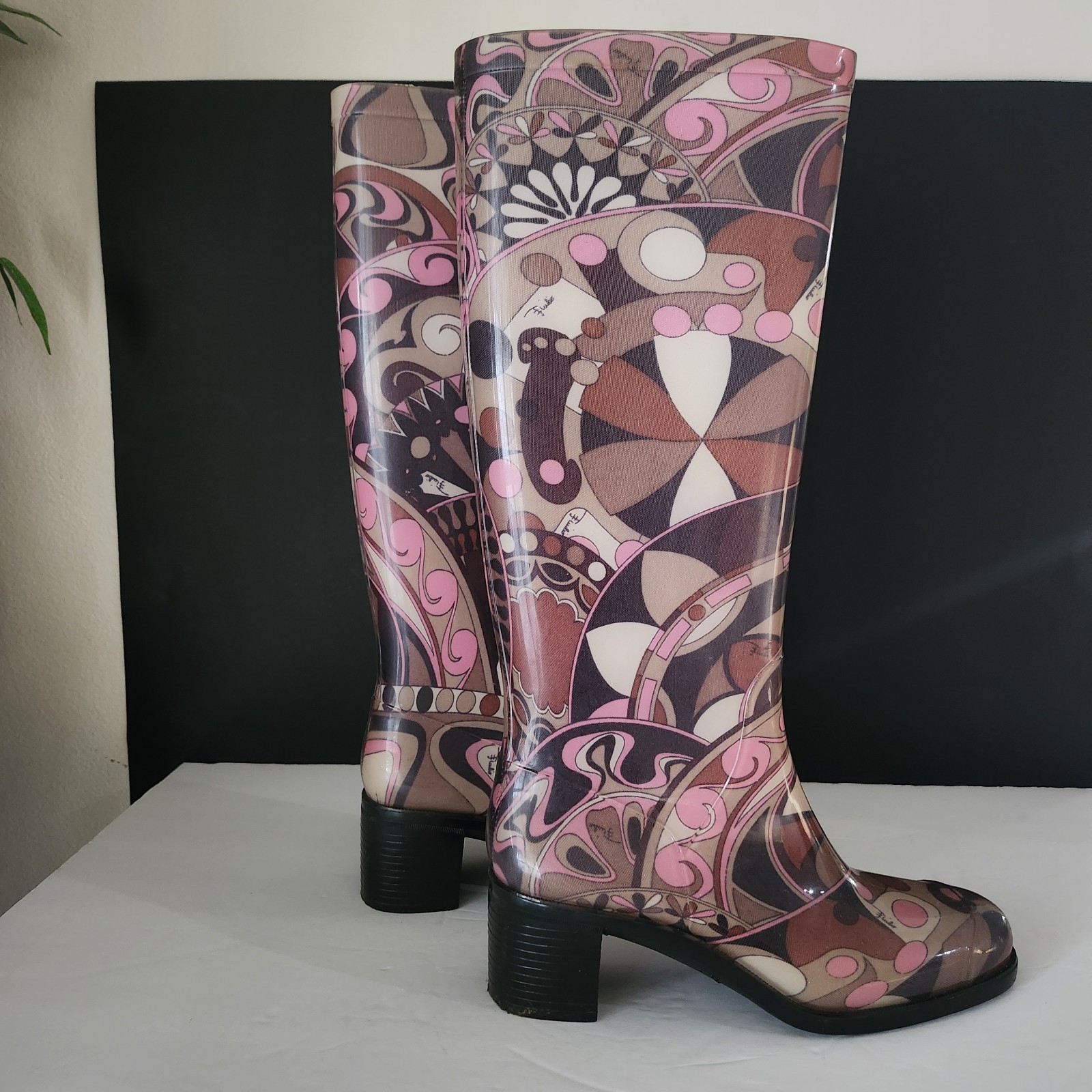 Vtg Emilio Pucci Psychedelic Pink & Brown Knee High Rain Boots Sz 7.5 – 8 Y2K