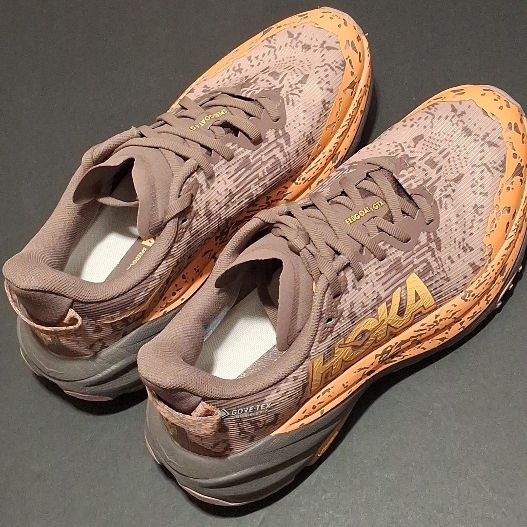 Hoka Women’s Size 8 1155151/SZQ Speedgoat 6 GTX, Smoky Quartz /Quartzite