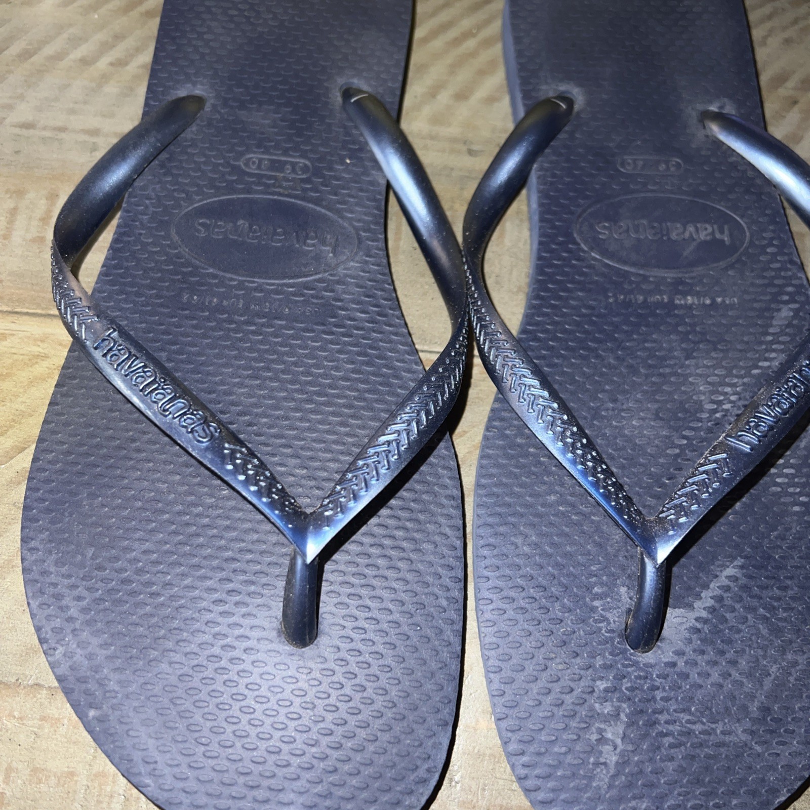 Havaianas Women’s Flip Flops Sandal Navy Blue USA 9/10W EUR 41/42 [used]