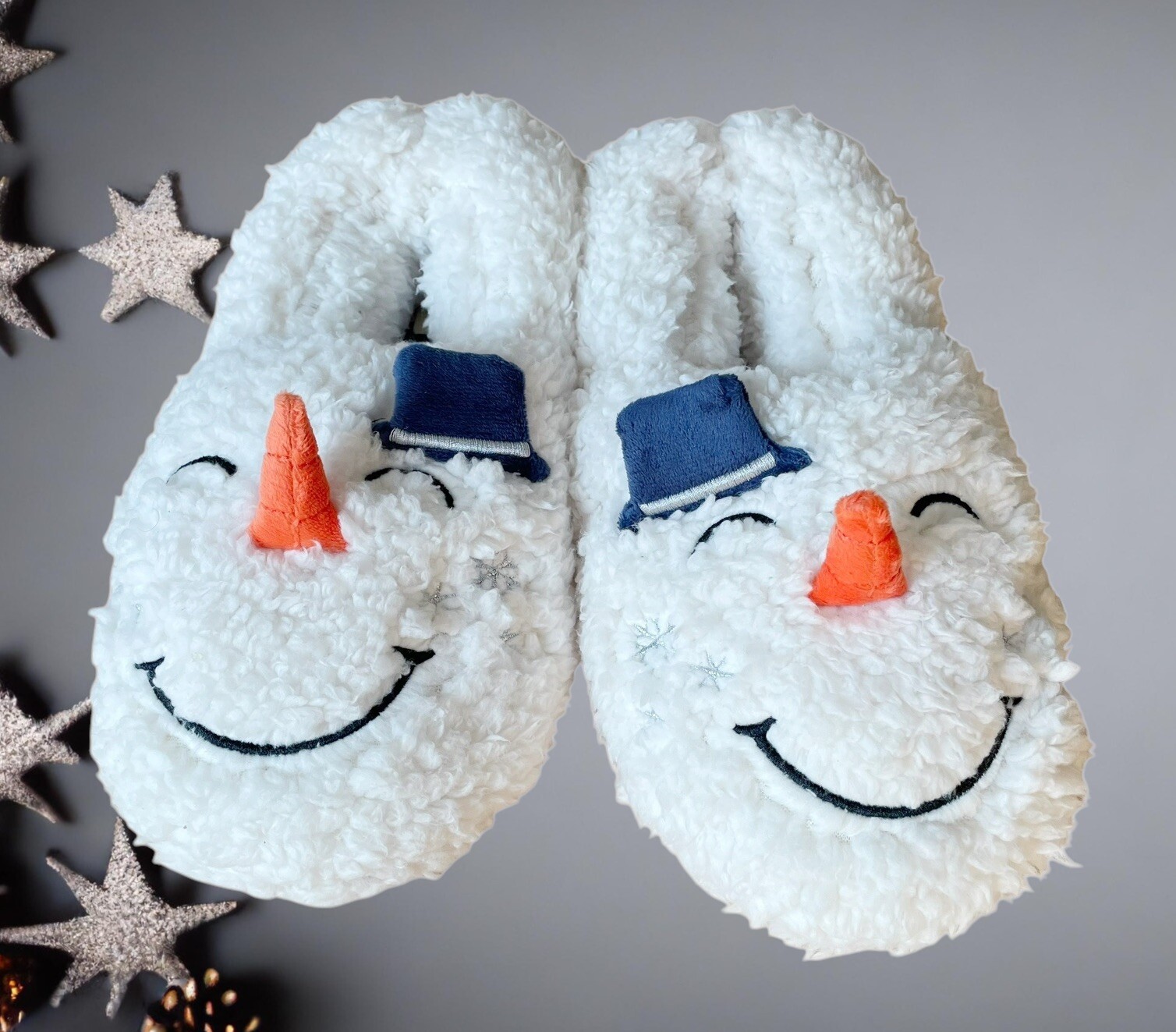 NWT Dearfoams Adult Unisex Snowman Closed-Back Slippers, W 11-12, M 9-10