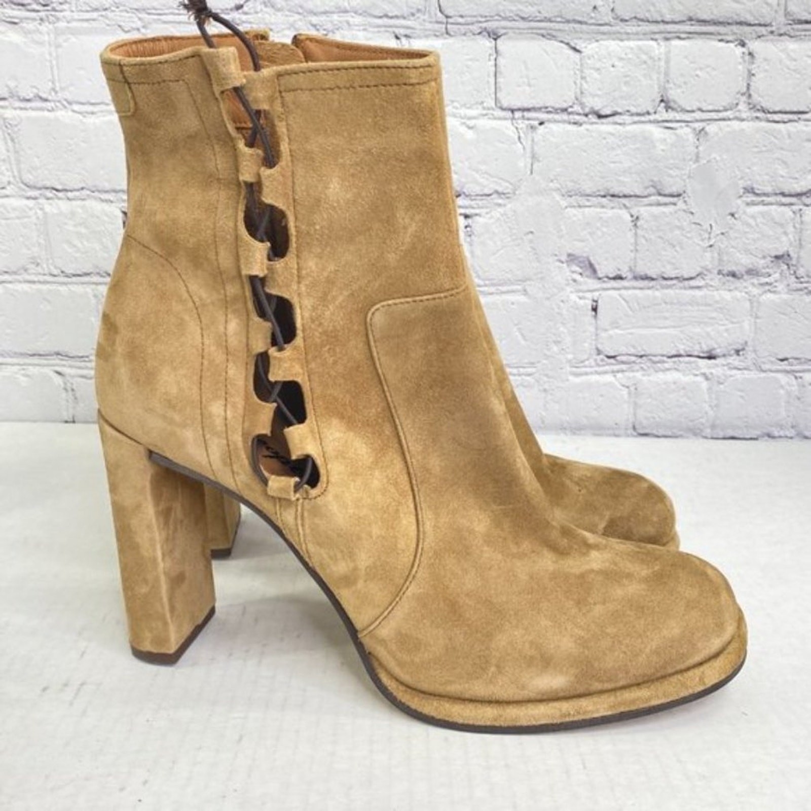 Free People Mariette Suede Bootie Boots Size 10-10.5 Heel Ankle Bohemian Hipster