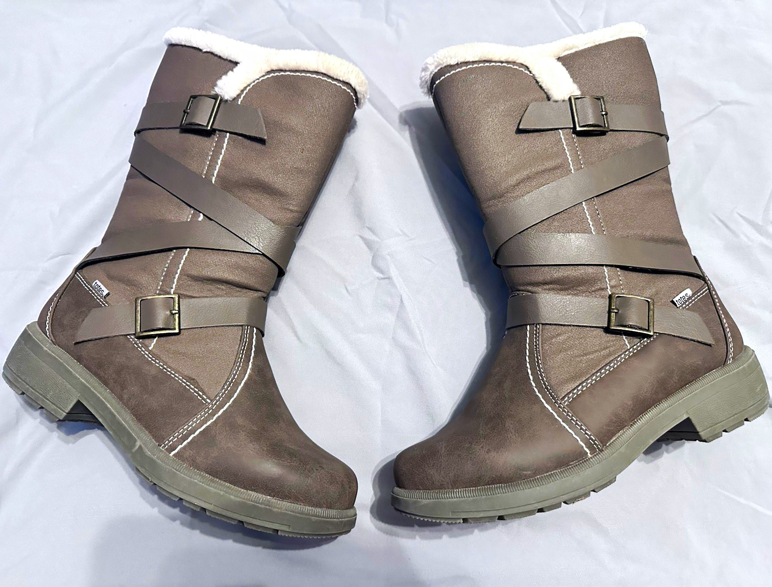 Totes Diedre Women’s Mid-Calf Boots Brown Faux Fur Trim Lined Zip Buckle 7M