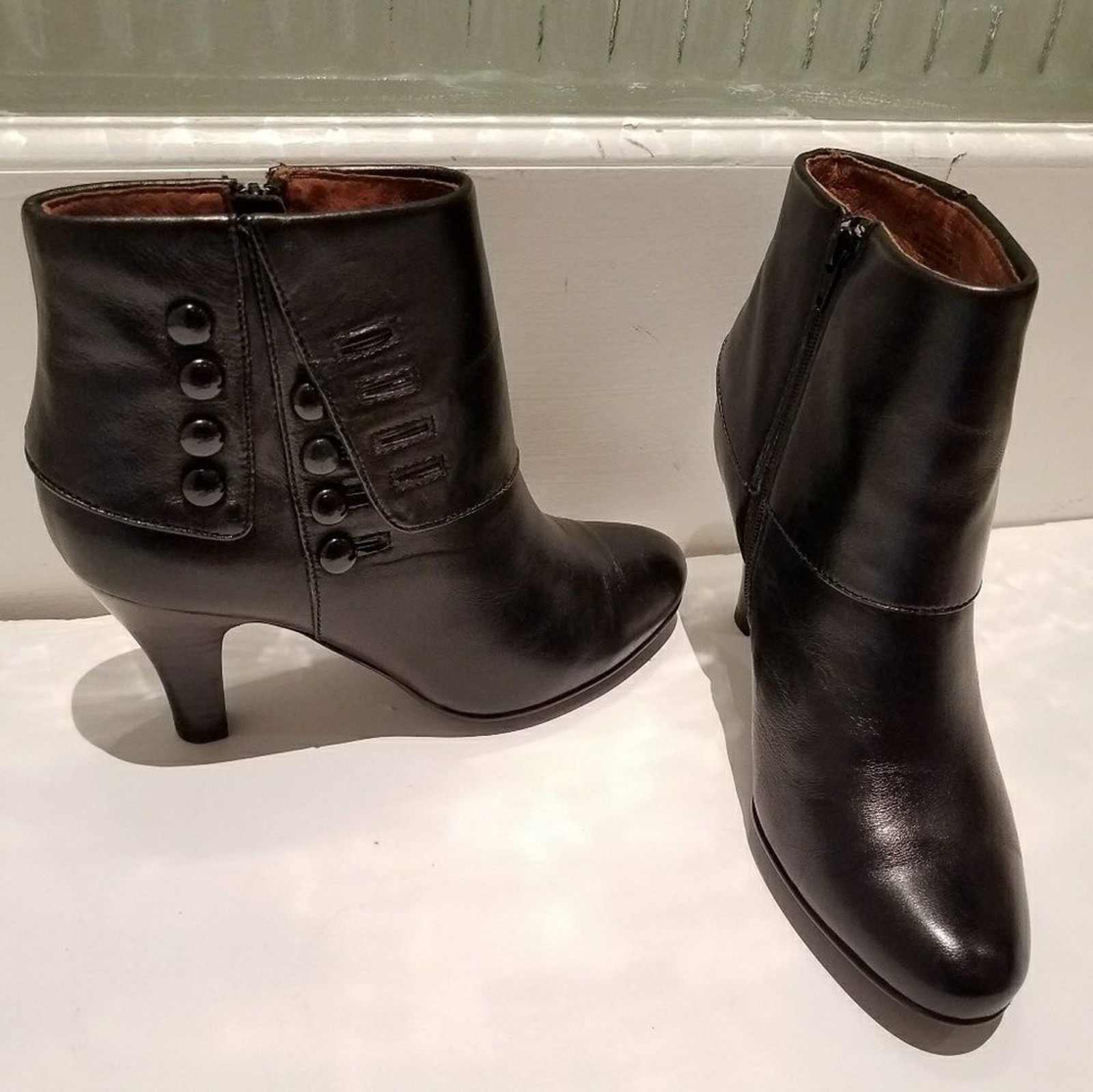 Sofft Womens Orlena, Size 6M