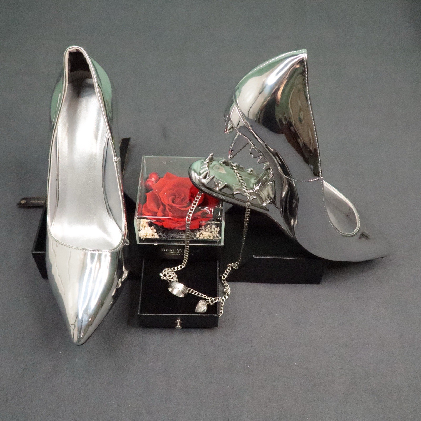 Metallic Silver Chrome Monster Teeth Jaw Heels Pointed Pumps Women Size 9.5