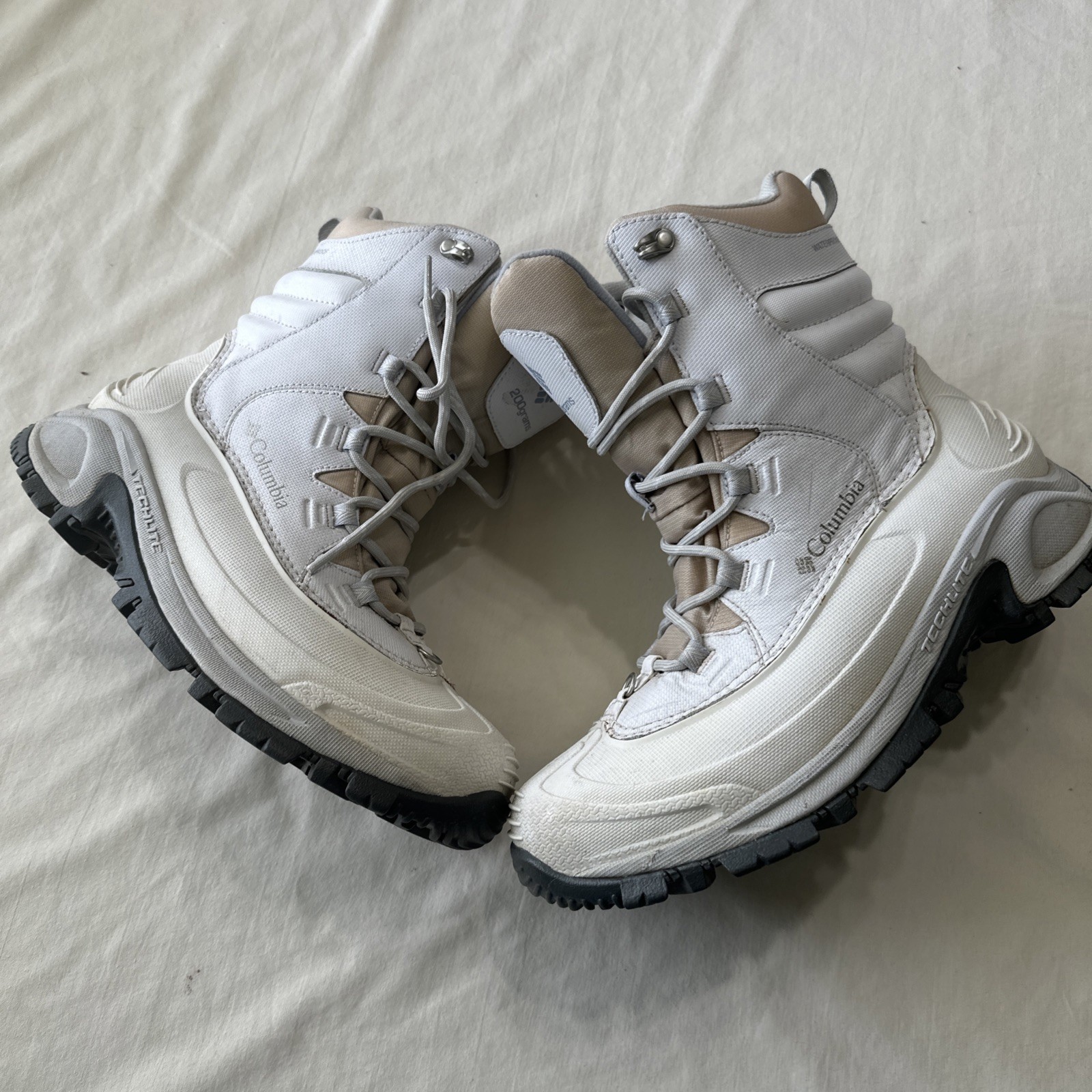 Columbia Women’s Bugaboot III Waterproof Winter Boots (Style Code: BL5980-100)
