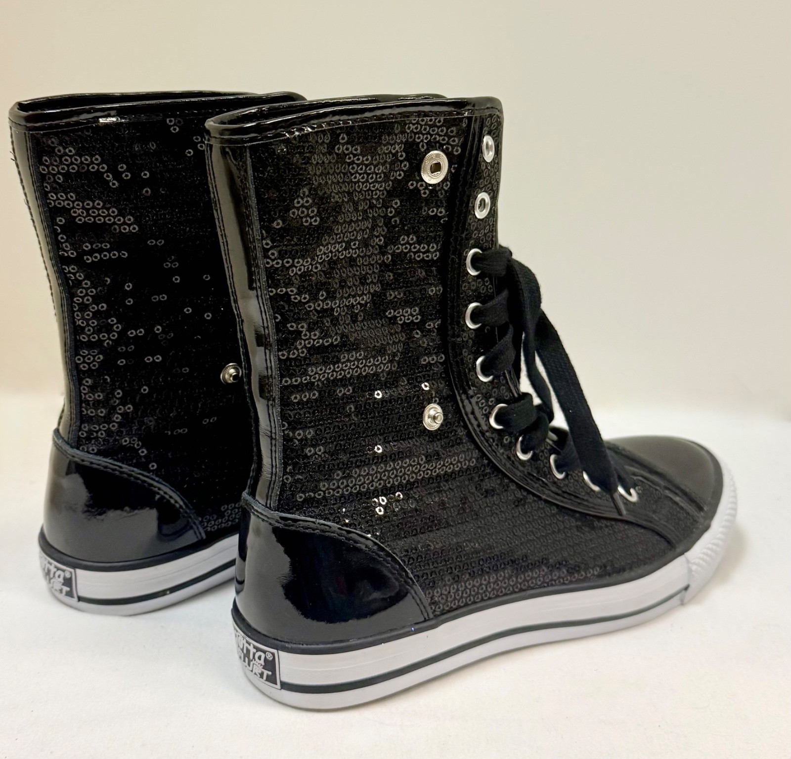 Gotta® Flurt Women’s size 8 Black Sneakers Sequin Hi-Top Funky Glam NIB