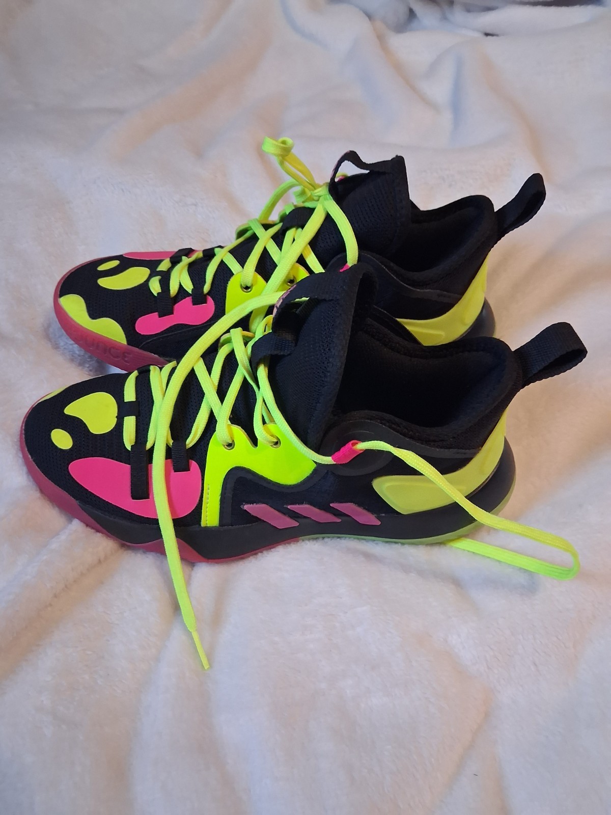 Adidas Neon Yellow&Pink ☆BOUNCE☆ Womens Running/Gym Shoes Size 6