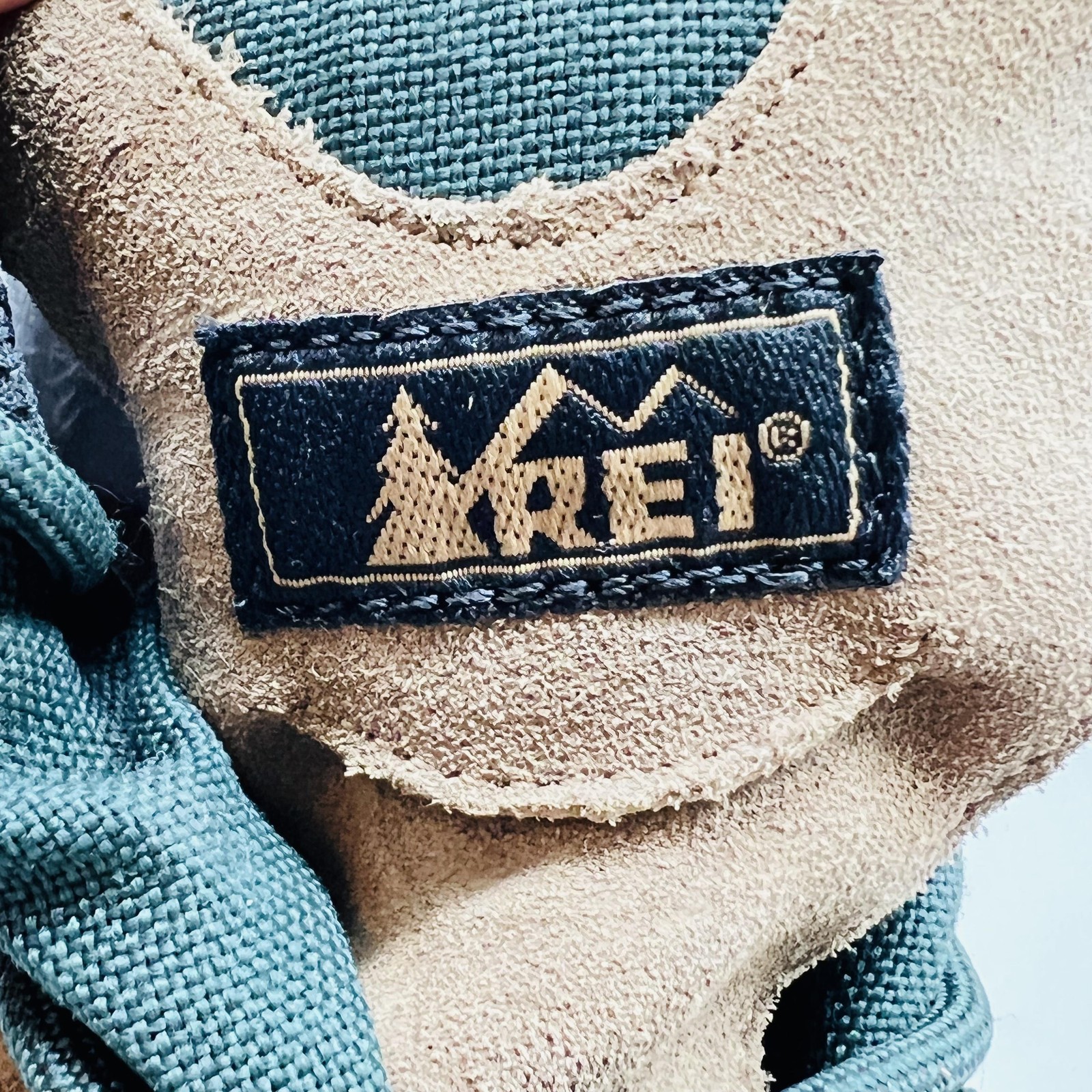 REI Boots Womens 7 Brown Suede Monarch GTX Ankle Hiking Vibram Booties Shoes