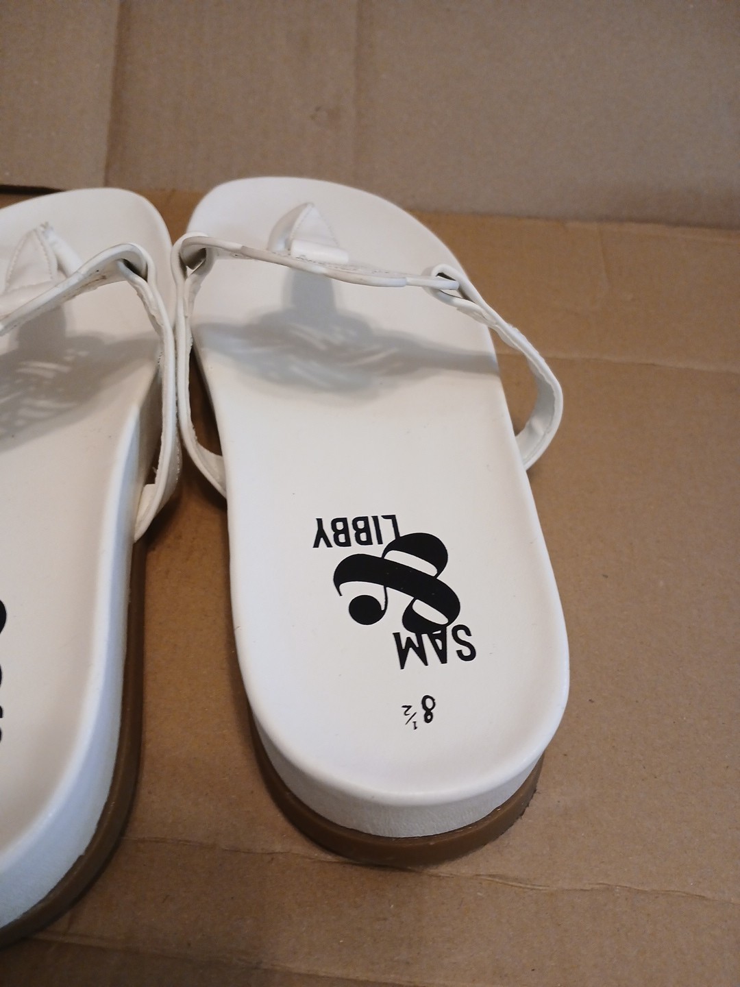 Sam & Libby Alexandria Sandals Womens Size8.5 White Medallion Summer