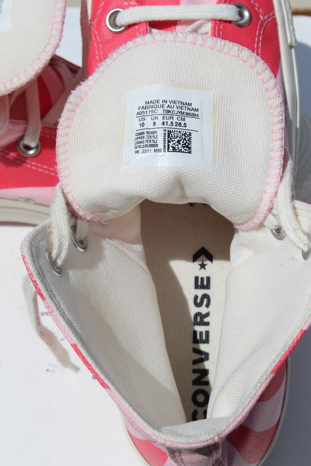 Converse Women’s Chuck Taylor All Star Pink High-Top Sneakers NWOB
