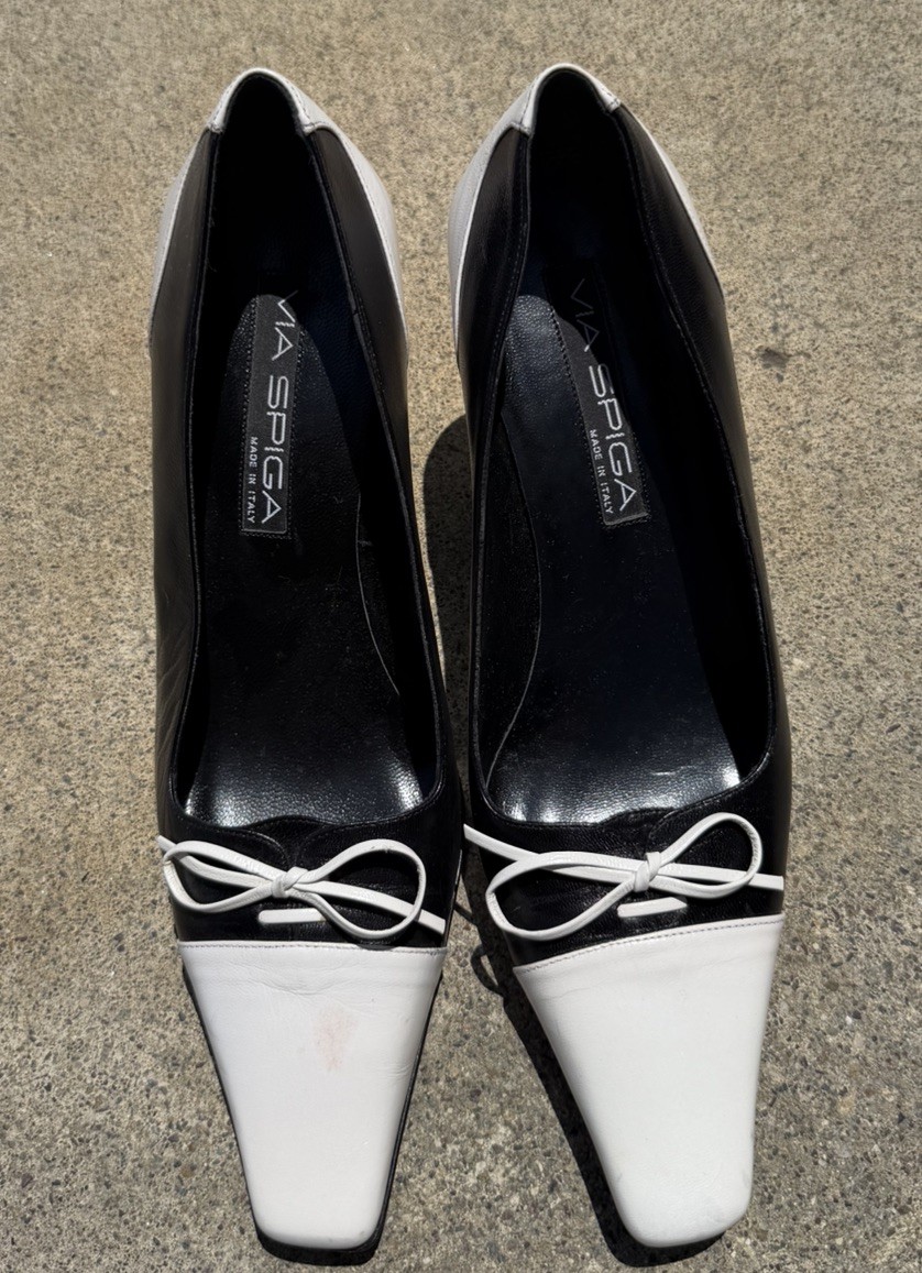 Via Spiga Pumps Women’s Size 9 M Shoes Mules Kitty Heels Leather Black & White