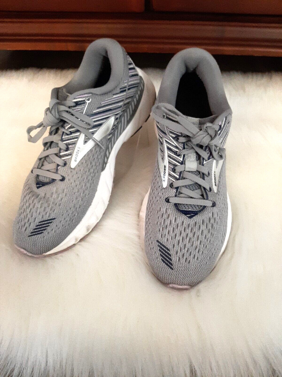 Brooks Adrenaline GTS 19 Womens Size 9.5 Running Shoe Gray/Navy/Lavender