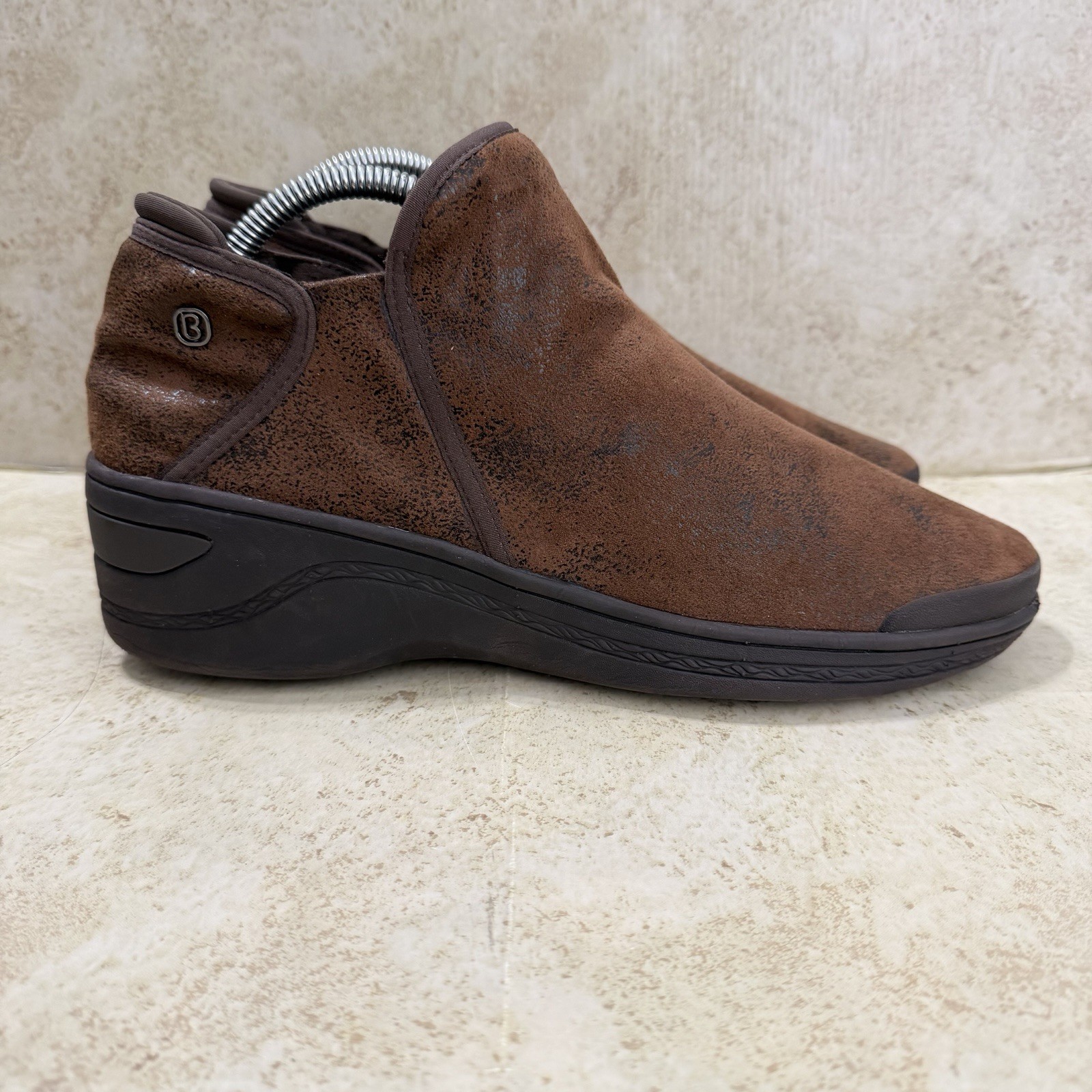 Bzees Domino Boots Womens 9.5 Brown Ankle Booties Wedge Casual Comfort Ankle