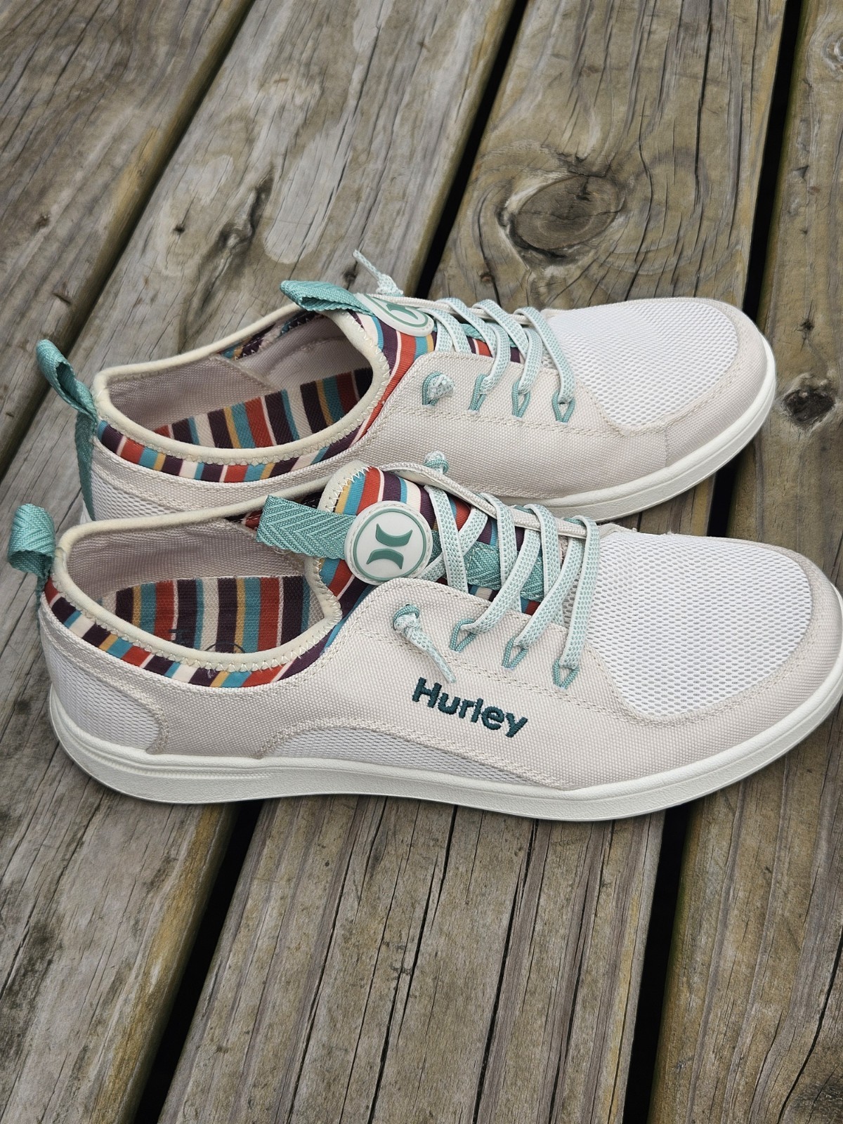Hurley Castaic Womens Colorful & Functional Casual Fashion Sneaker Shoe Beige 10