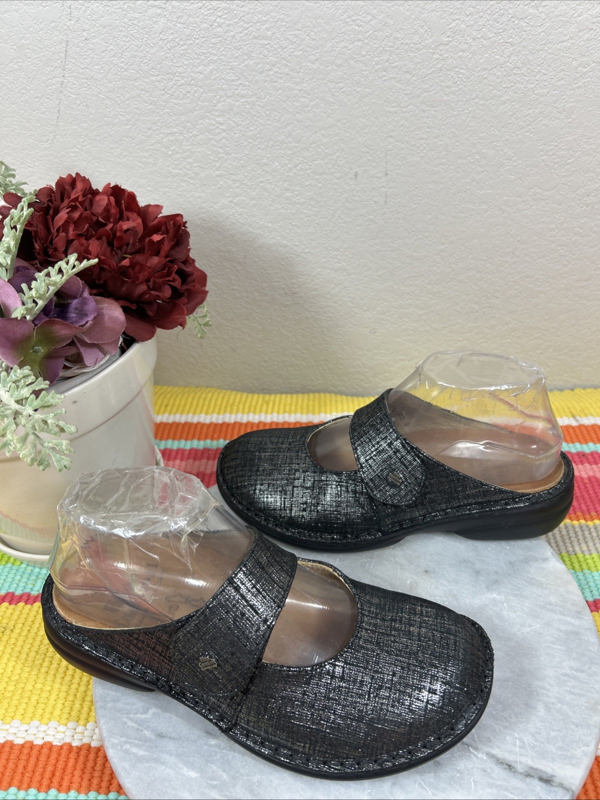 Finn Comfort Women’s Stanford Metallic Black Leather Mule Sandals EU 37 US 6-6.5