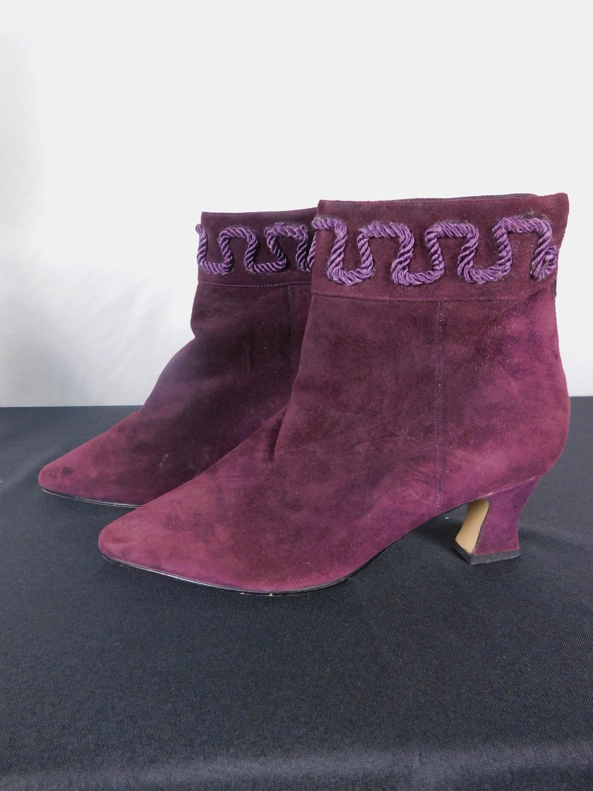 Vintage Plum Purple Suede Ankle Booties US 9 Pointed Toe Kitten Heel