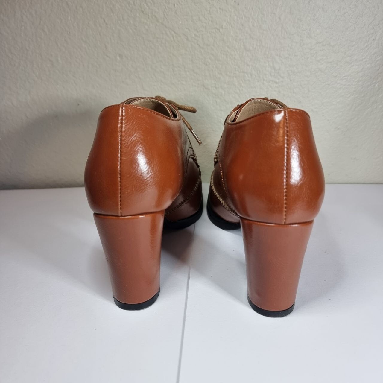 Odema Brown Womens PU Leather Oxfords Brogue Wingtip Lace Up Dress Shoes