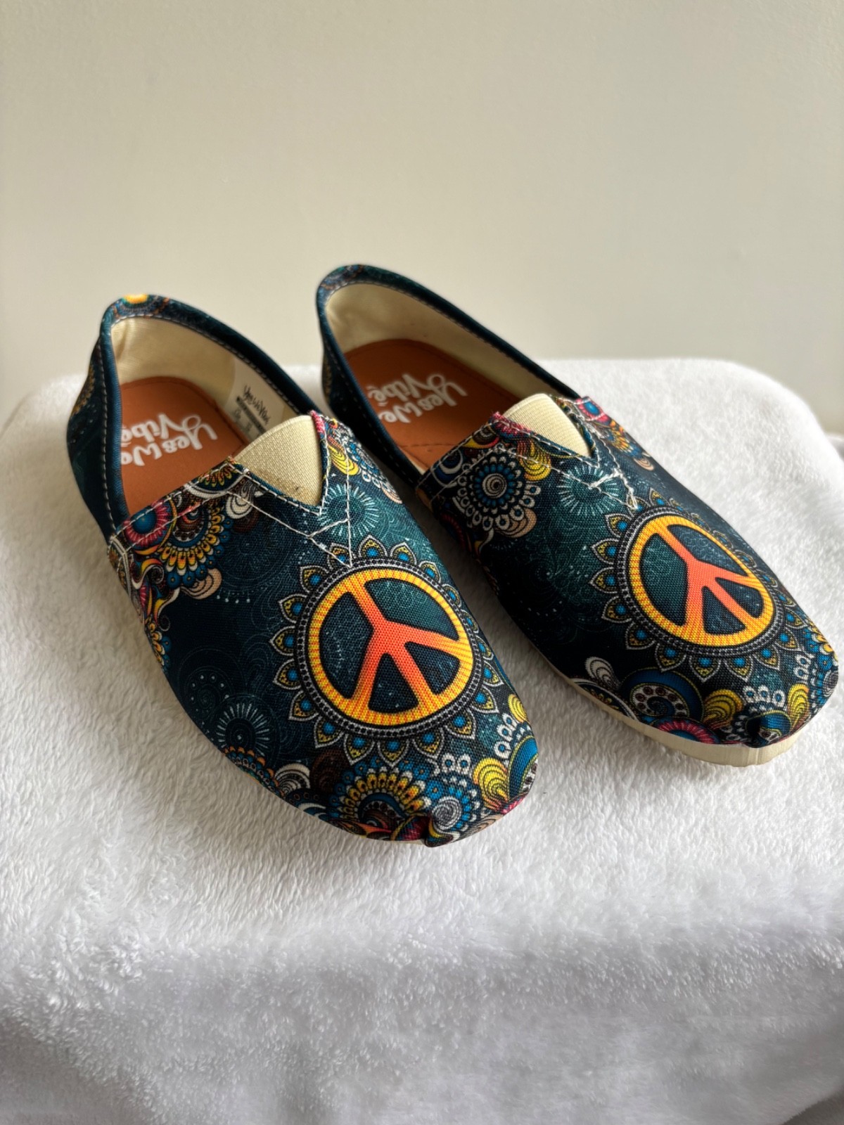 Yes We Vibe Peace Sign Boho Hippie Canvas Flats Slip On Shoes Women’s 7W