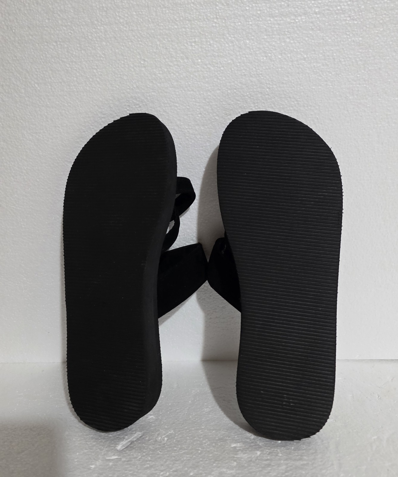 Hengde Black Velveteen Toe Strap Slides 2.5in Wedge-1.5in Women’s Size 8.5