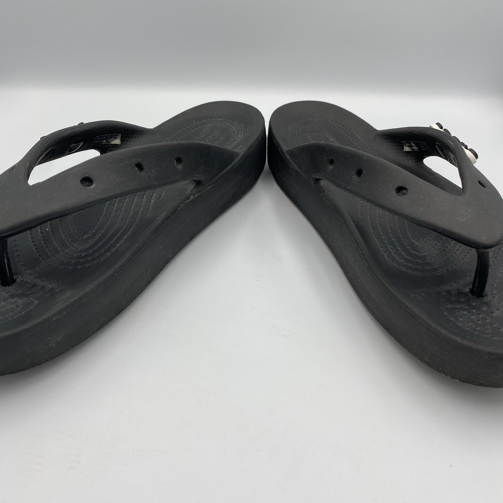 Crocs Classic Platform Flip Flop Sandals Women 11 Iconic Comfort Black Chunky