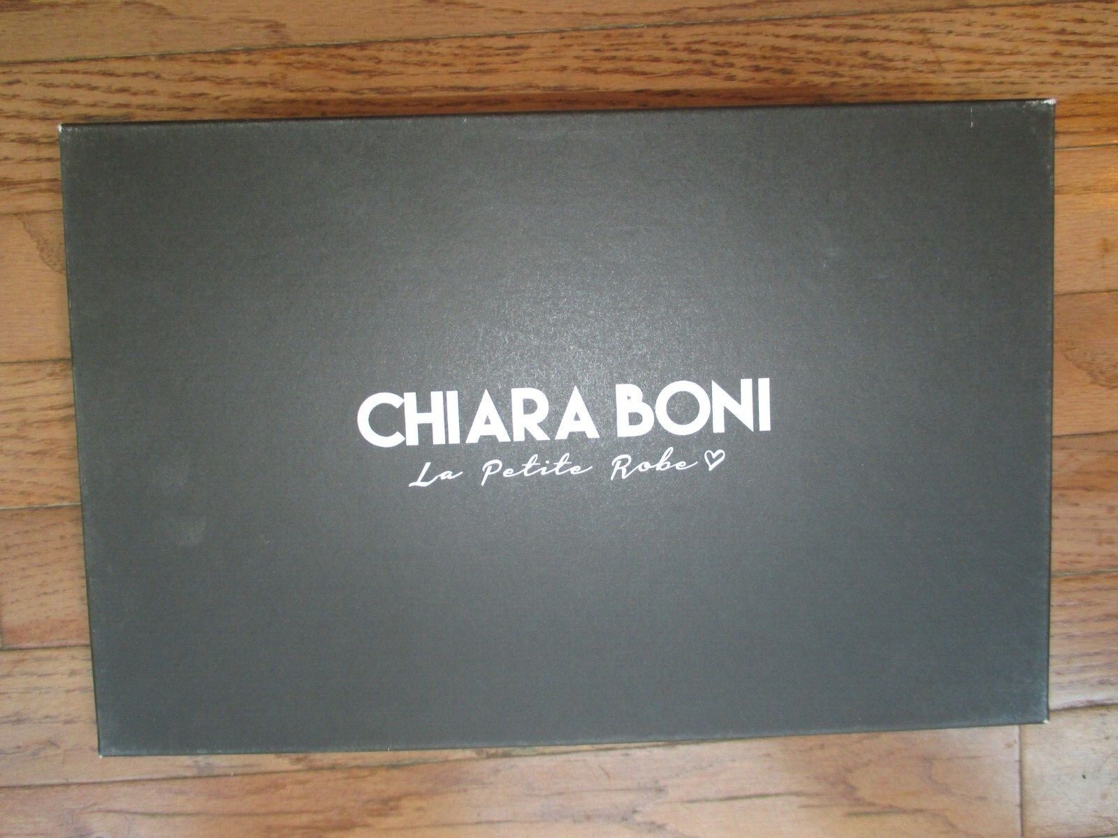 NIB Chiara Boni La Petite Robe Red Bow Accent Velvet Ballet Flats 7/37 Italy