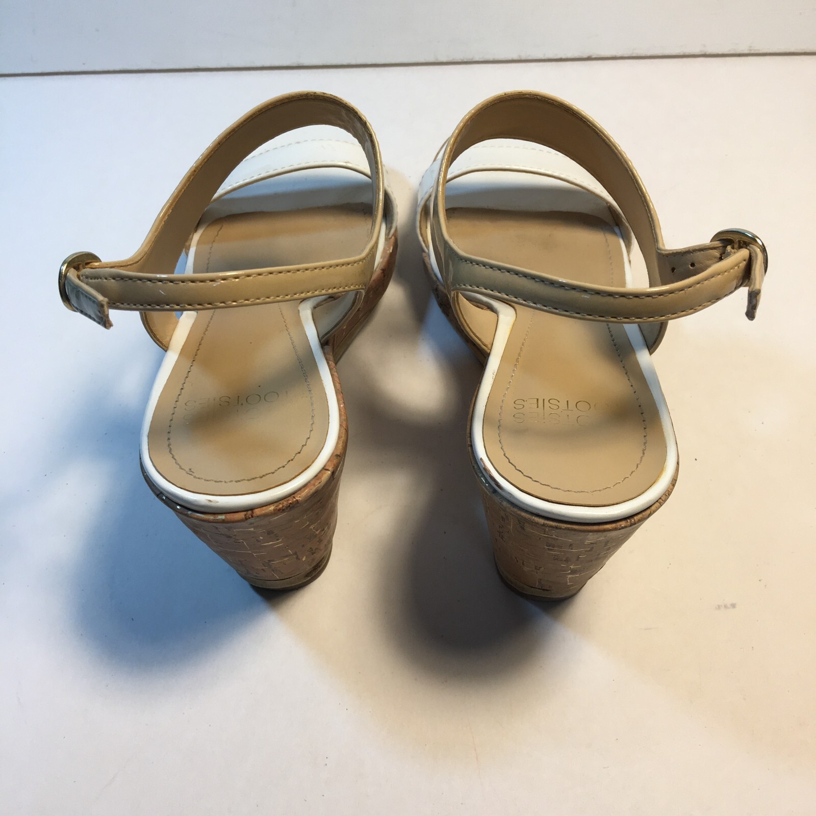 Mootsies Tootsies Womens 7M White Tan Cork Look Platform Wedge Shoes