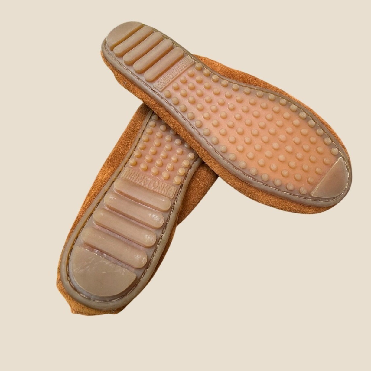 Minnetonka Womens Moccasin 7 Kilty Tan Brown Suede Fringe Slip On 402 Western