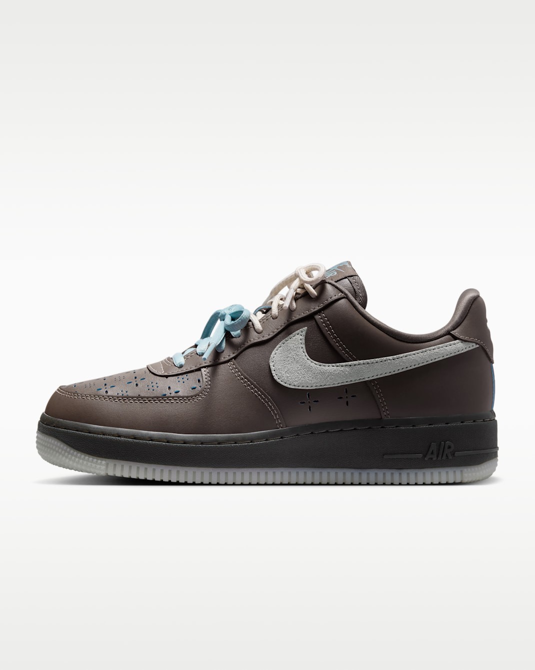 NIKE Women’s Air Force 1 ’07 LV8 IR5690-256 Ridge Rock Ocean Cube Sail Bust Grey