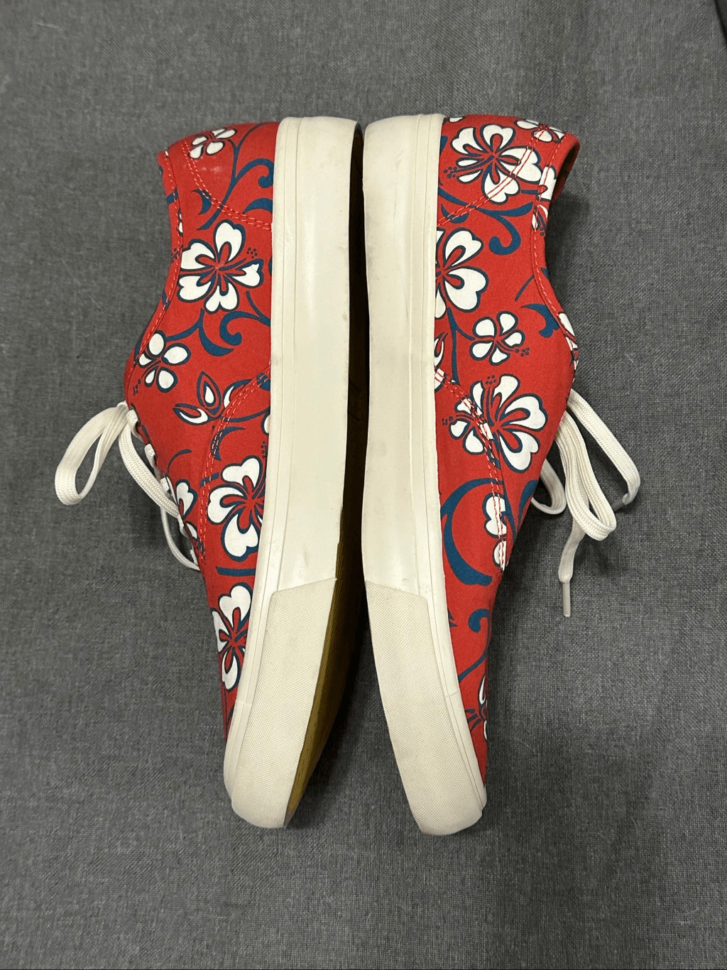 SeaVees Legend Sneaker Red Blue Floral Hoffman California Fabrics Poplin Twill S