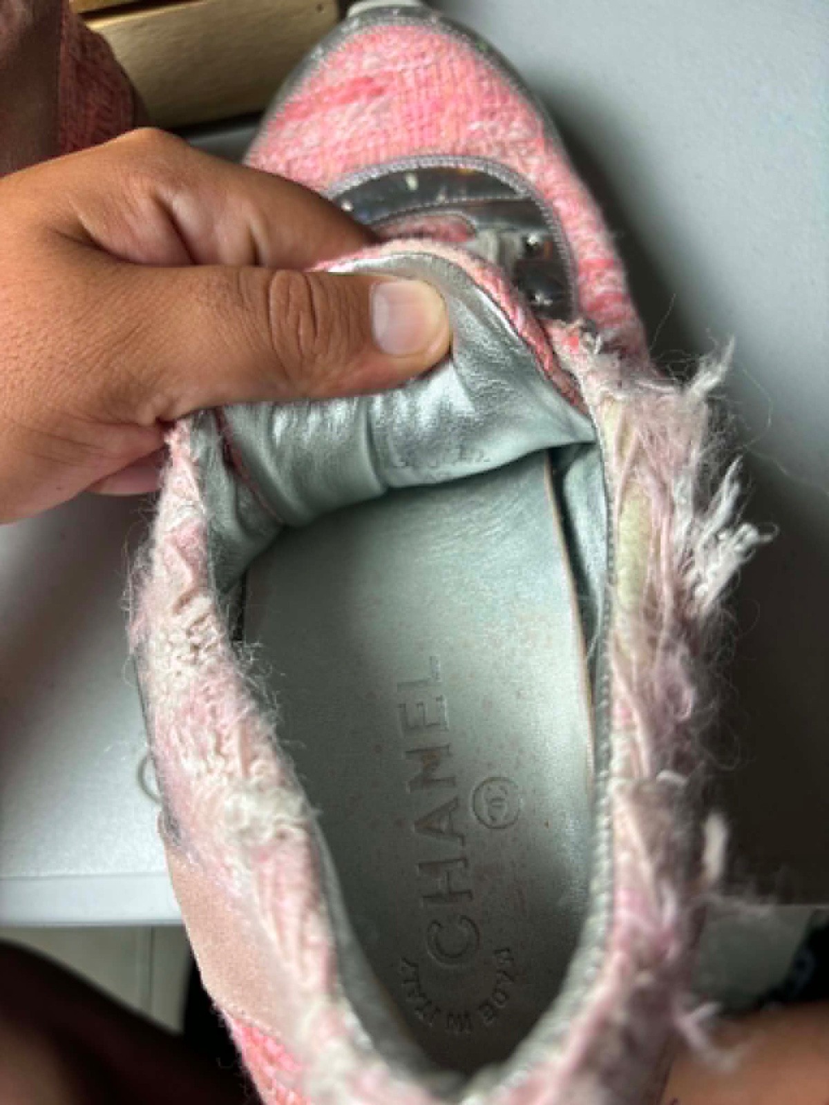 CHANEL 2014 pink tweed silver holographic silver leather sneakers Sz 42 / 12 US