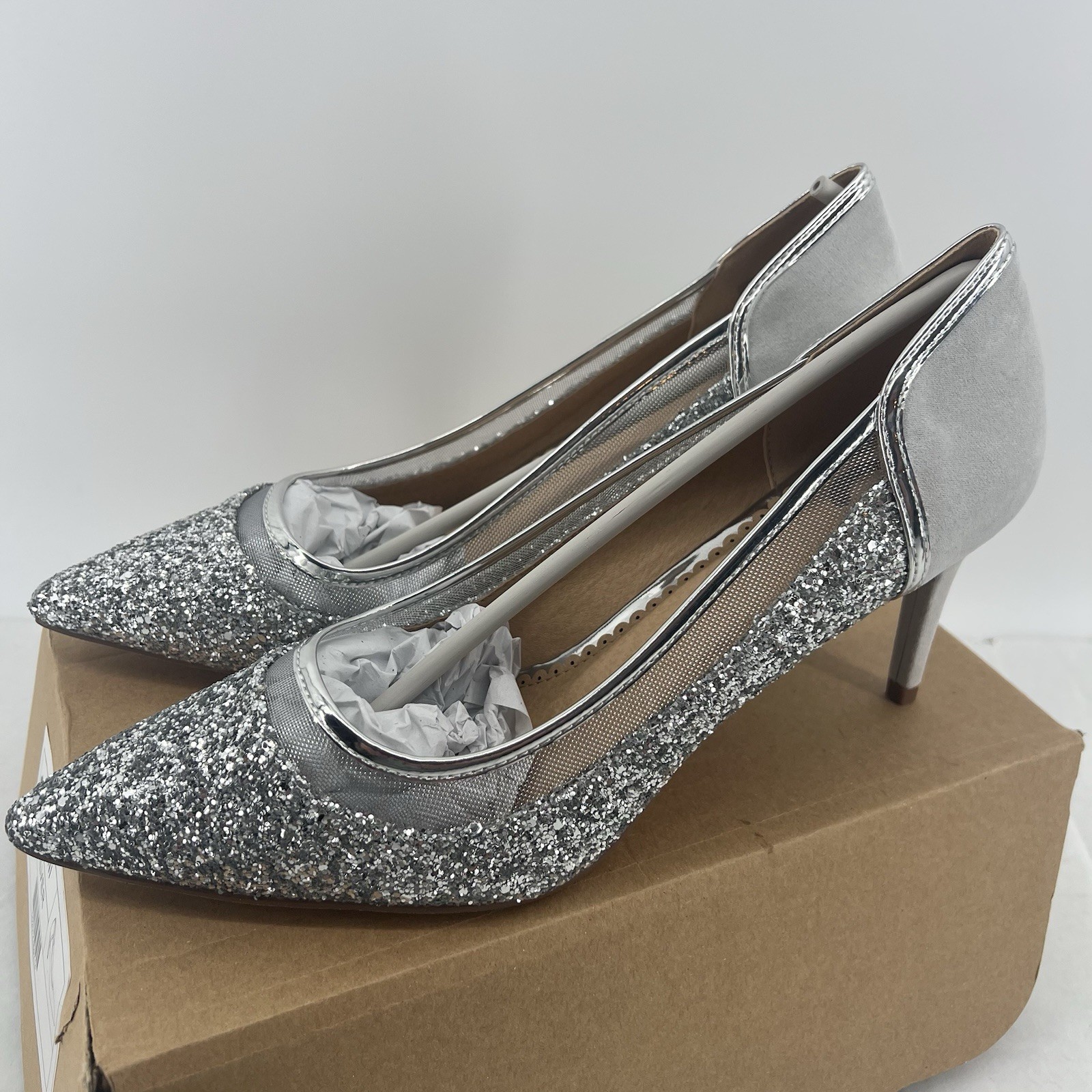 Journee Collection Womens Silver Heels Size 11 Silver Pump Heel Shoes 11M NEW