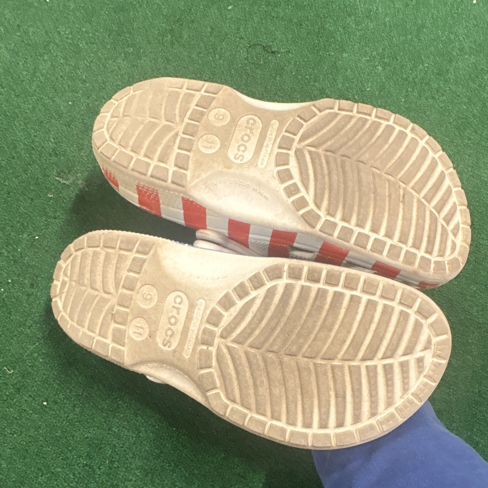 Crocs Classic Graphic Clogs Men Size 9 American Flag Stars Stripes July 4th
