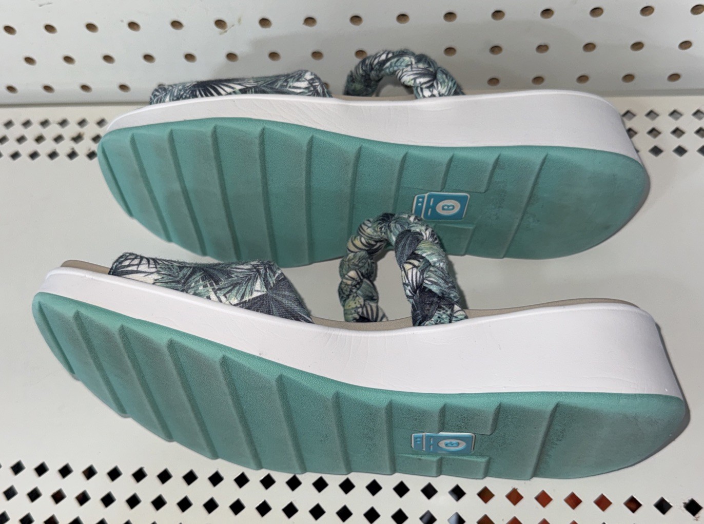 Bzees Premium New Wave Womens Wedge Platform Slides Sandals Size 9.5 Palm Trees