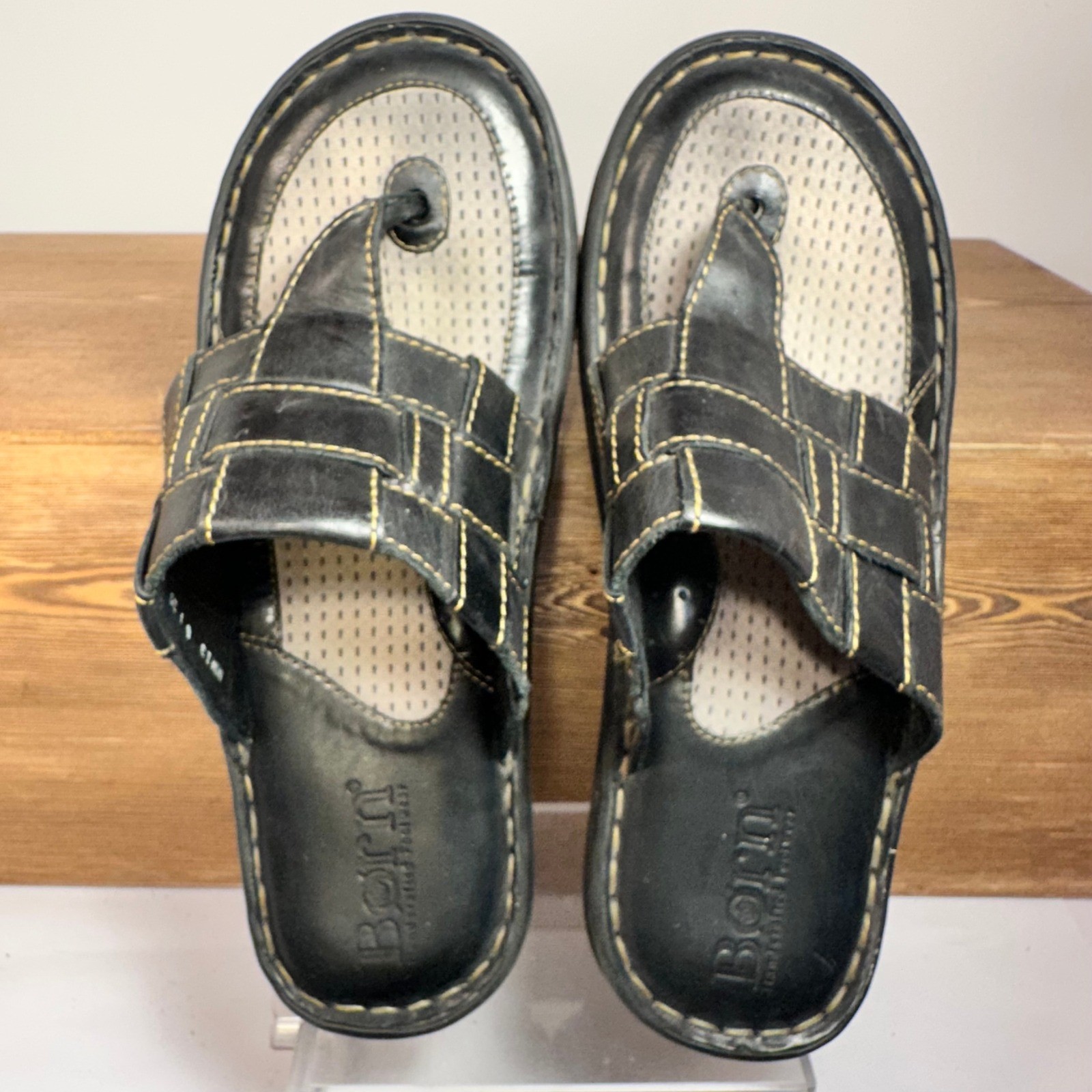 Born Leather Woven Thong Sandals Womens 8/39 Comfort Boho Casual Travel Resort