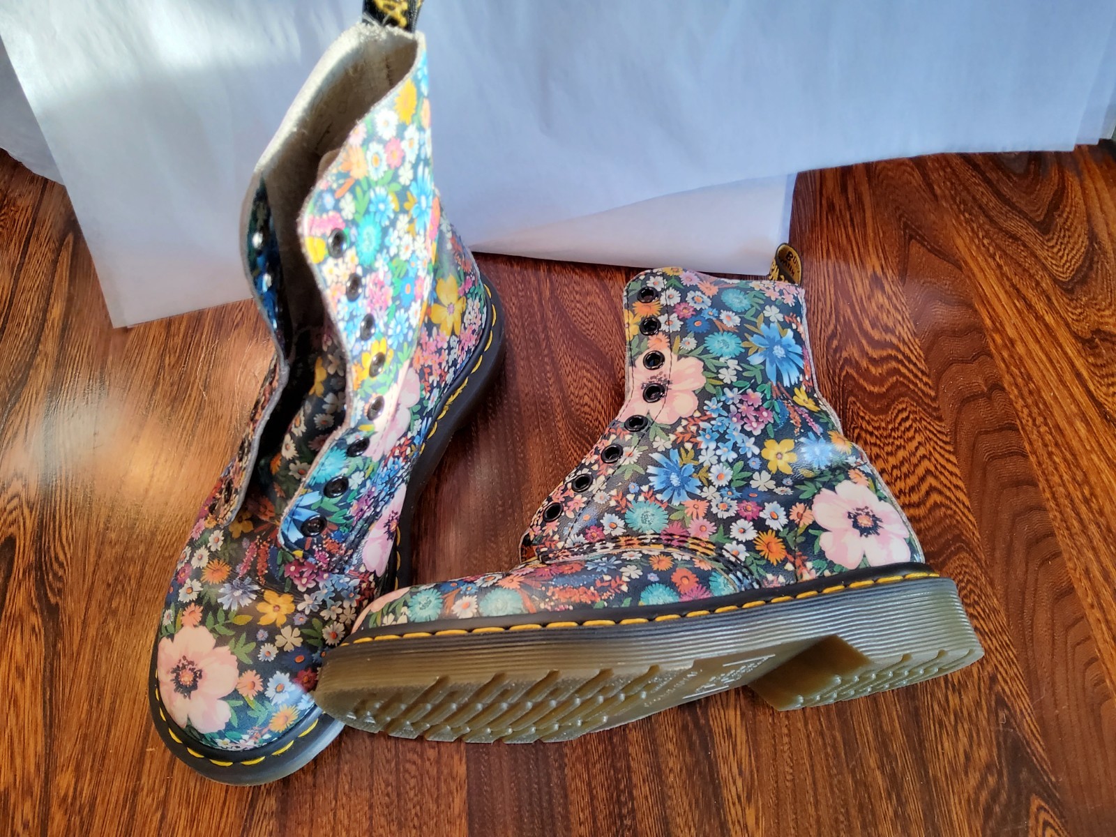 Dr. Martens Pascal Wanderlust Floral Leather Boot Women’s 5