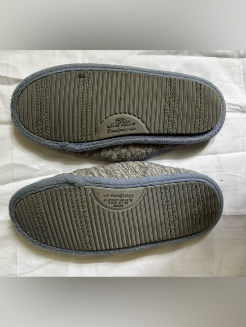 Dearfoams Women’s Slipper Bundle in Blue/Black/White/Grey Sz M 7-8