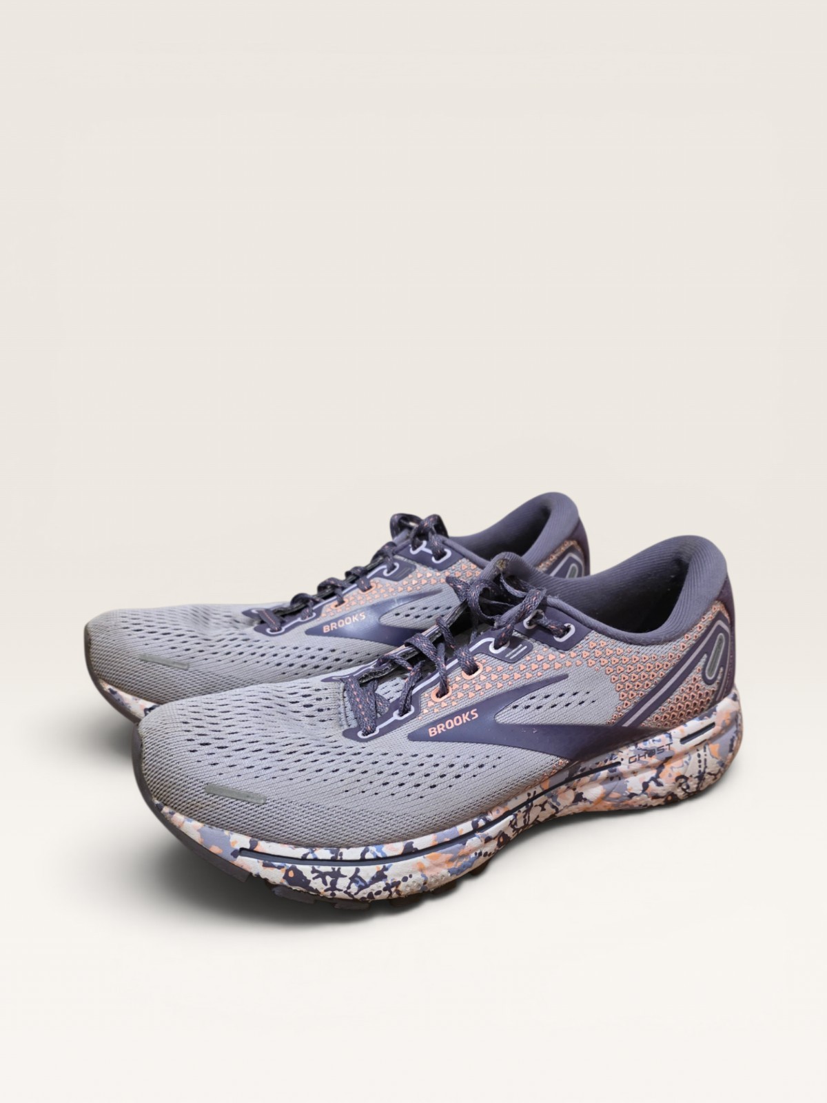 Brooks Ghost 14 Women’s Running Shoes Size 7 Purple Gray Cushioned Sneaker