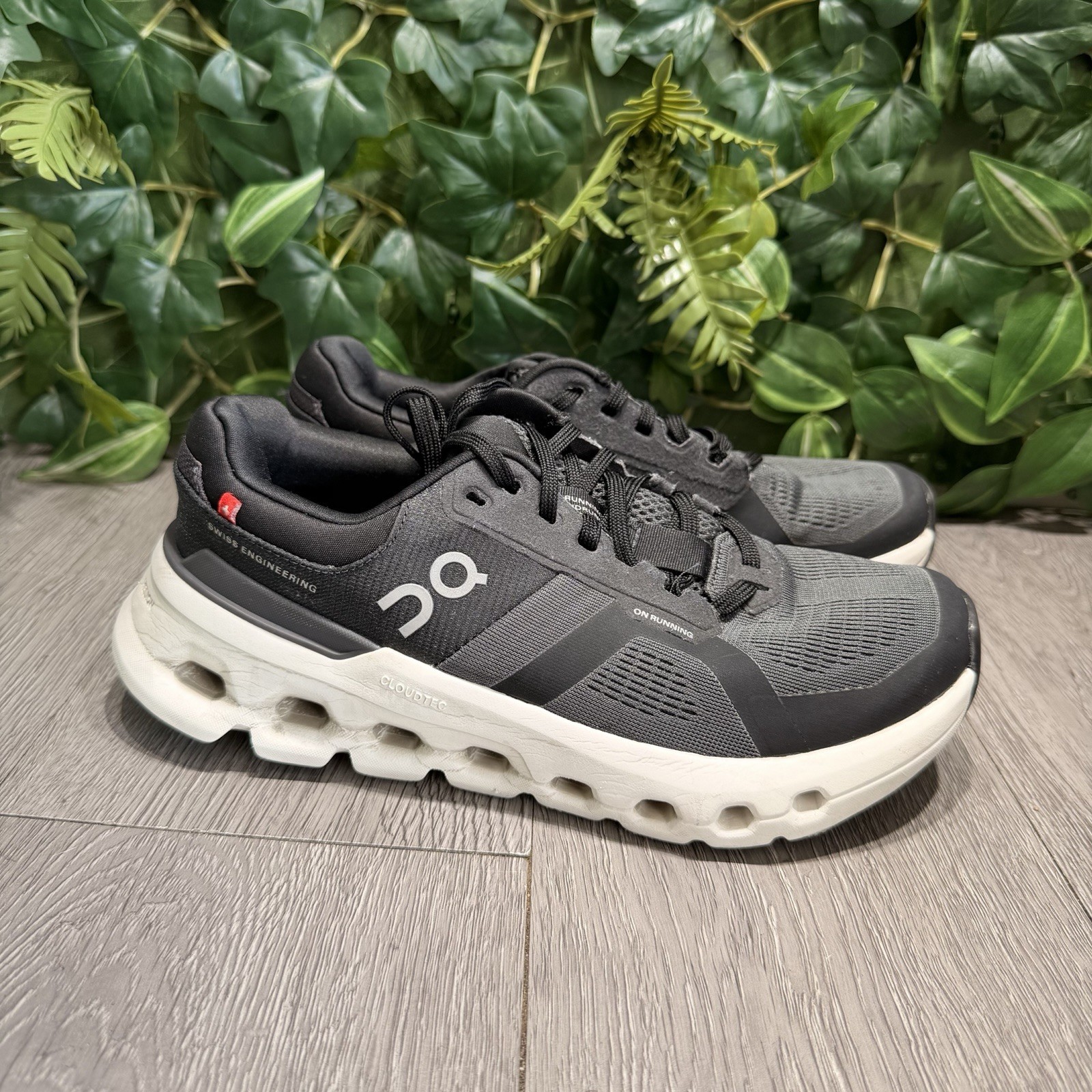 On Cloud Cloud Runner 2 Eclipse/Black Athletic Womens Shoes 7