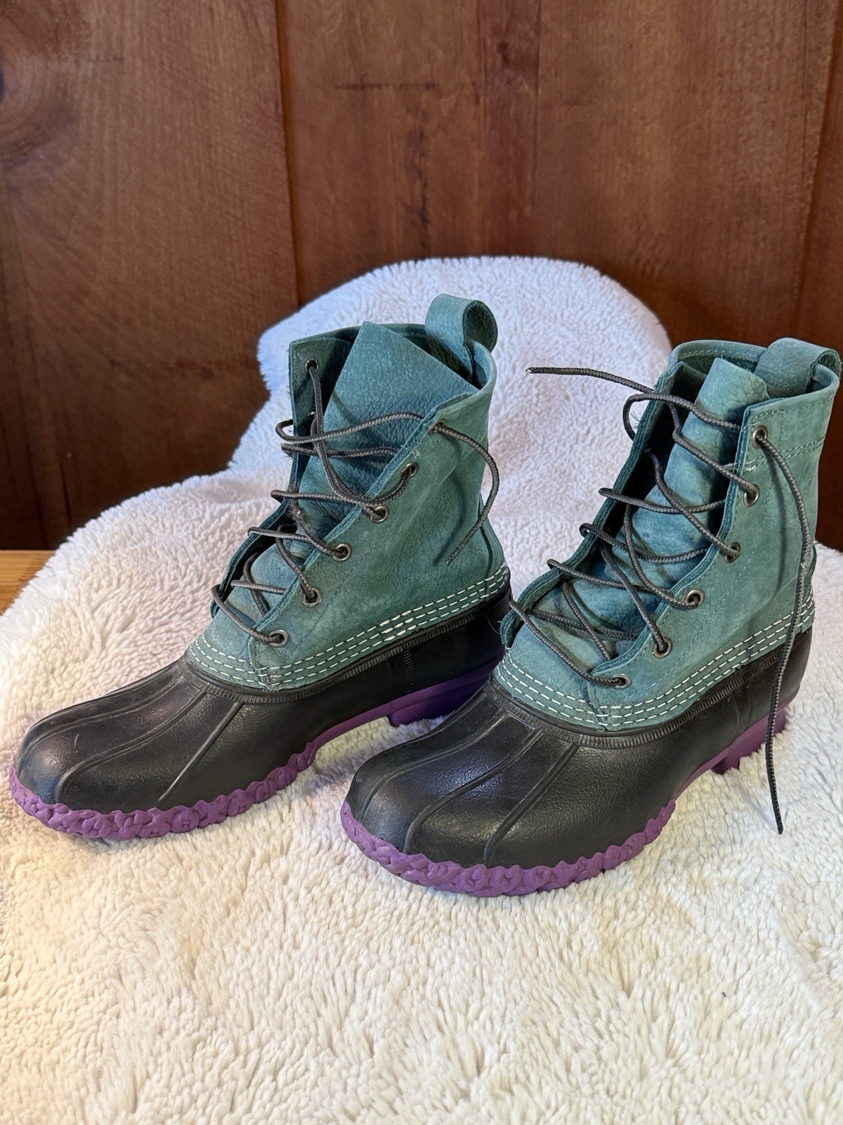 Rare LL Bean Women’s 8M Duck Boots Limited Edition Teal Purple Excellent Cond.